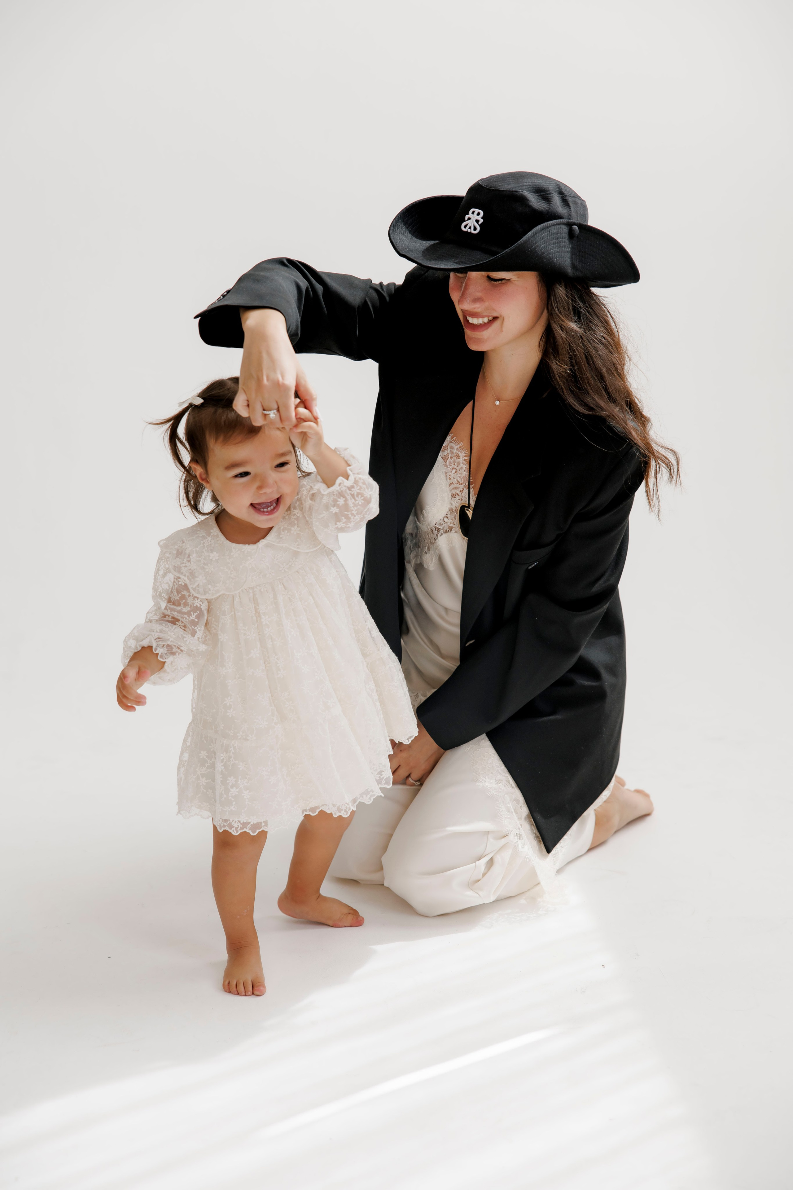 Family photoshoot inside the studio. Wedding and family photographer