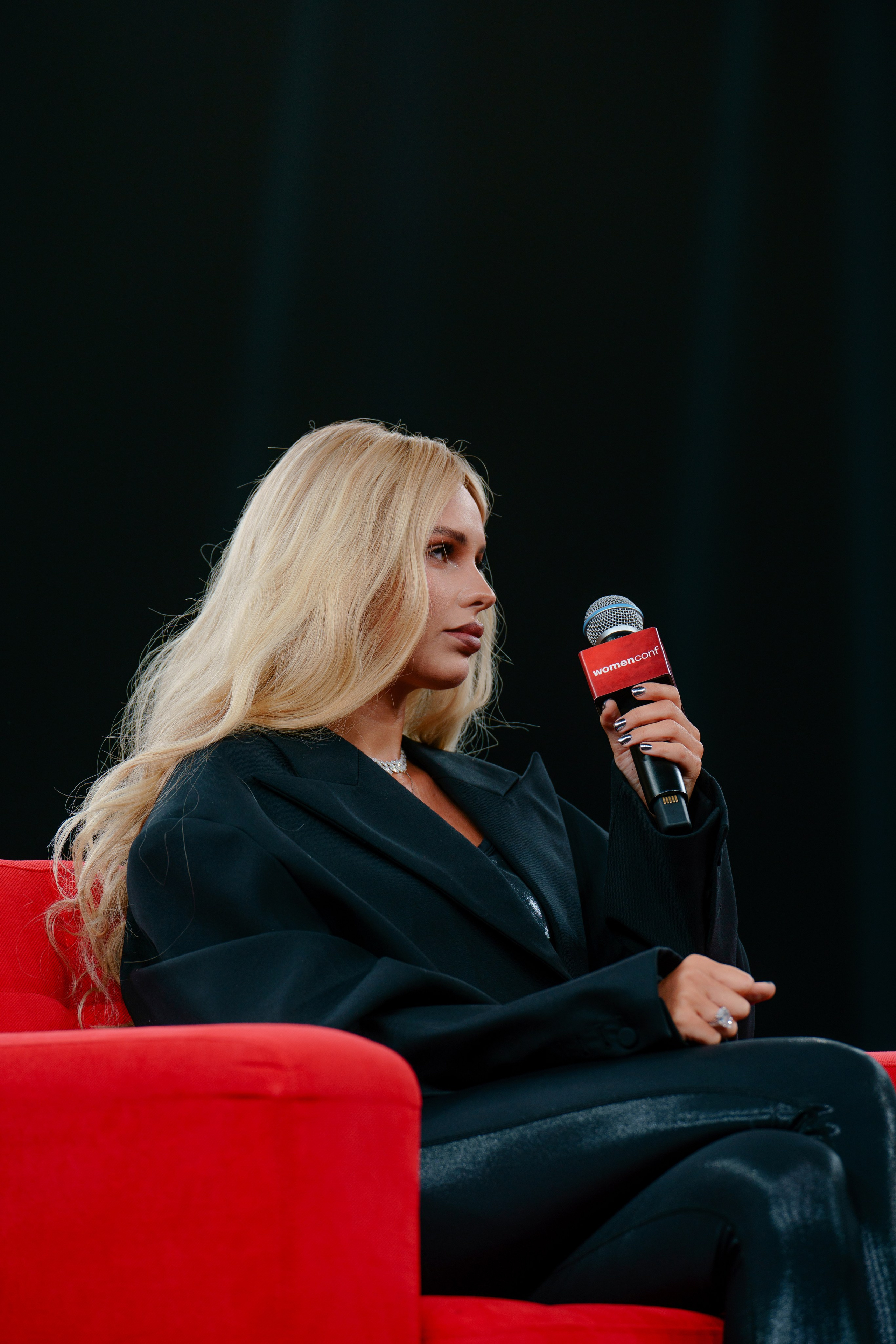 Фотограф на самую масштабную женскую конференцию в России WomenConf. Репортажный фотограф Москва Сергей Дружинин