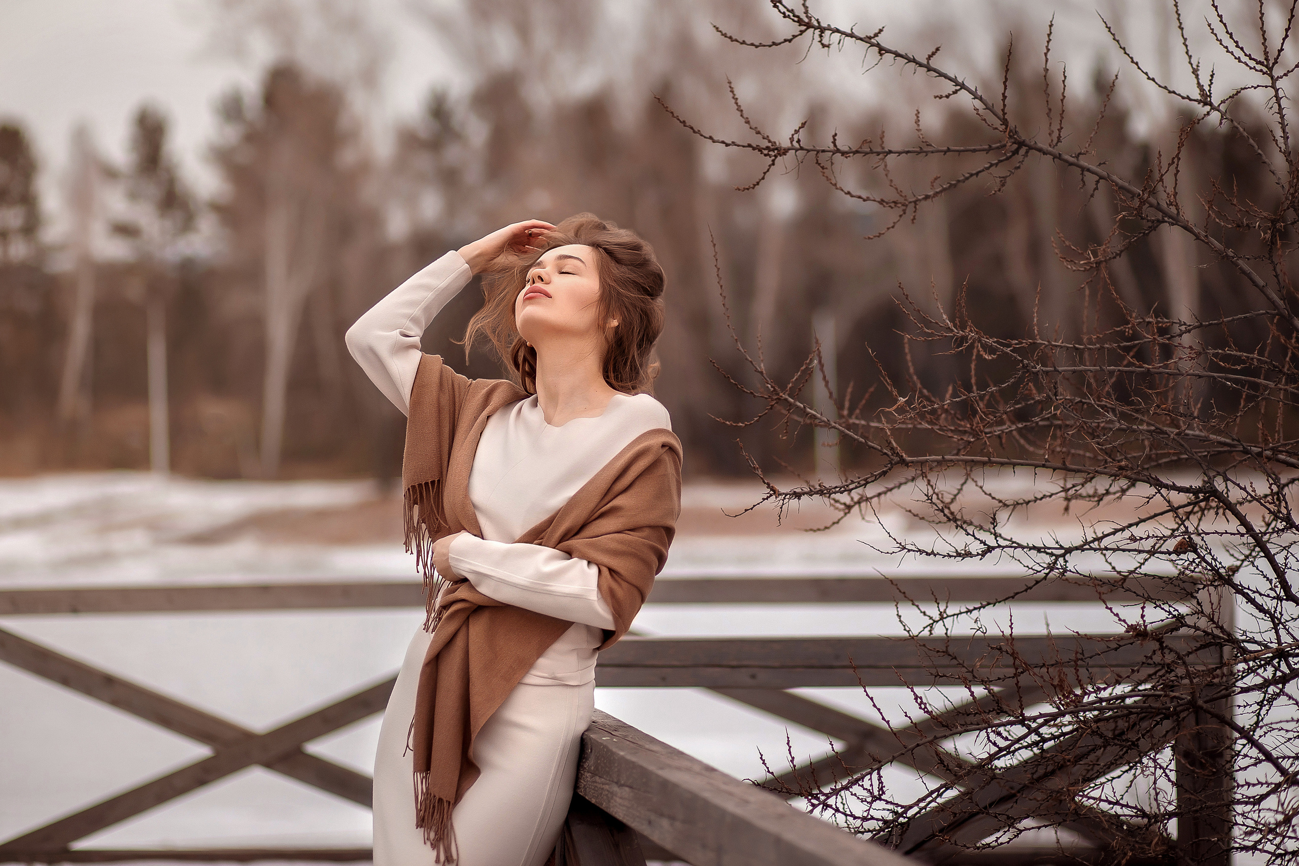 Теплая зима — фотопрогулка с Региной. Детский и семейный фотограф в Красноярске Юлия Бирюкова