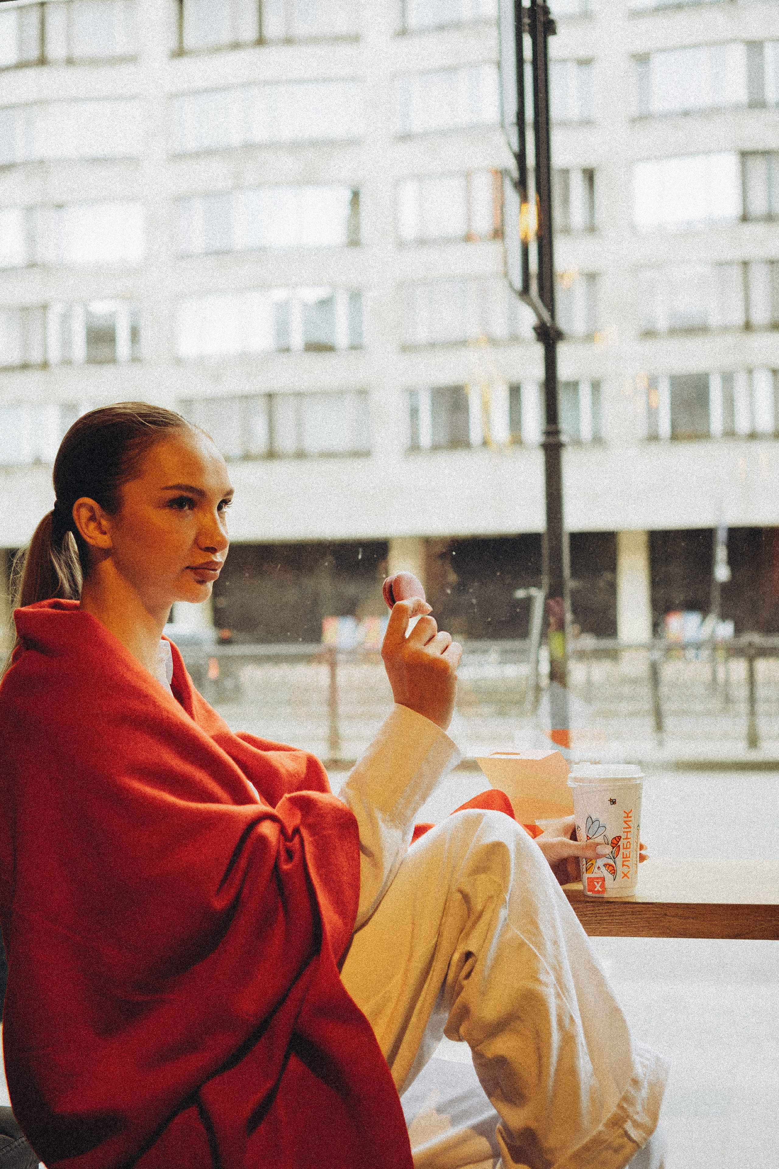 МЫ ГУЛЯЛИ ПРО КРЫШАМ ПИТЕРА. Профессиональный фотограф, Санкт-Петербург — Виктория Богомолова