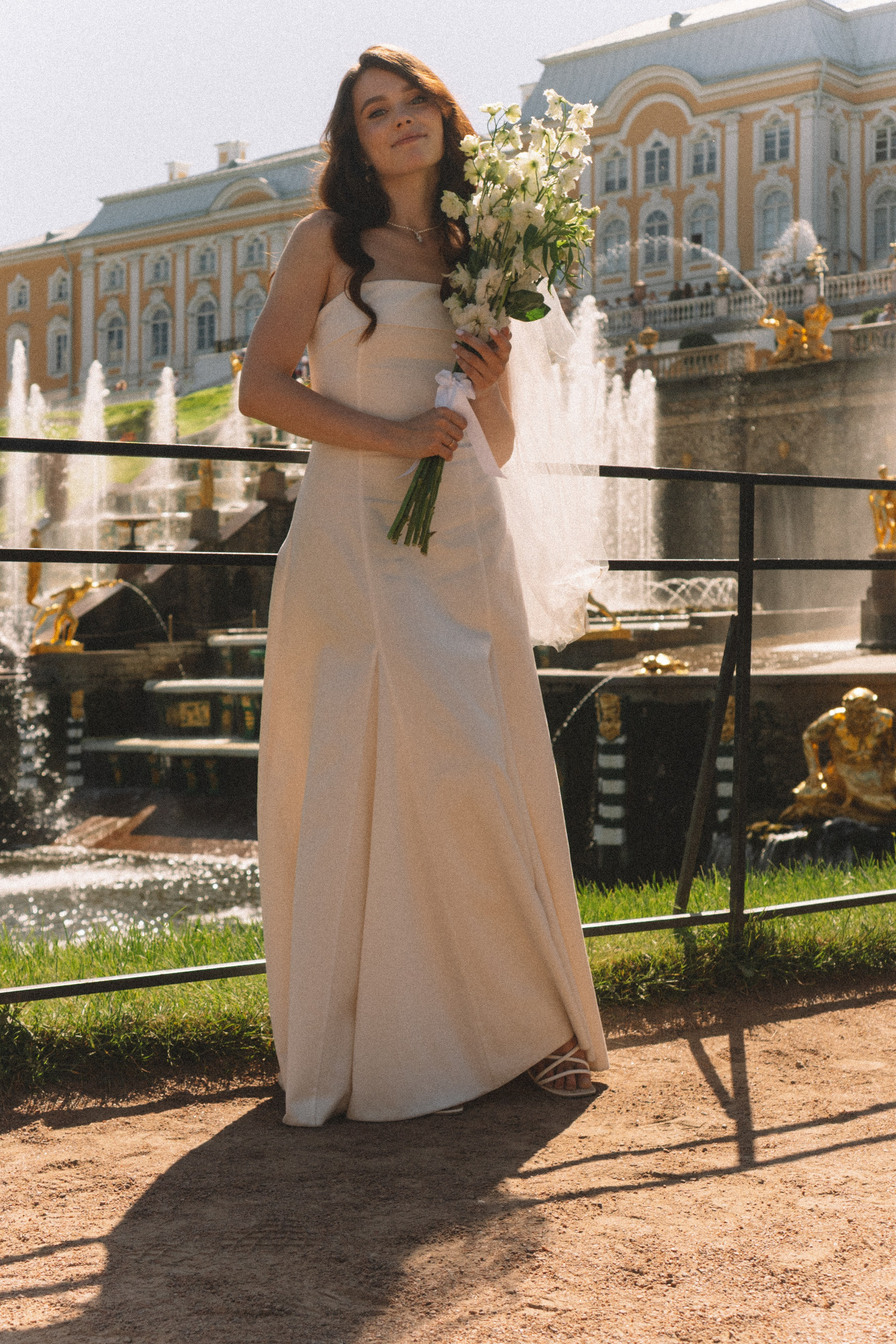 СВАДЕБНАЯ СЬЕМКА В ПЕТЕРГОФЕ И СЬЕМКА РЕПОРТАЖА В ЗАГСЕ ПЕТЕРГОФА. Профессиональный фотограф, Санкт-Петербург — Виктория Богомолова