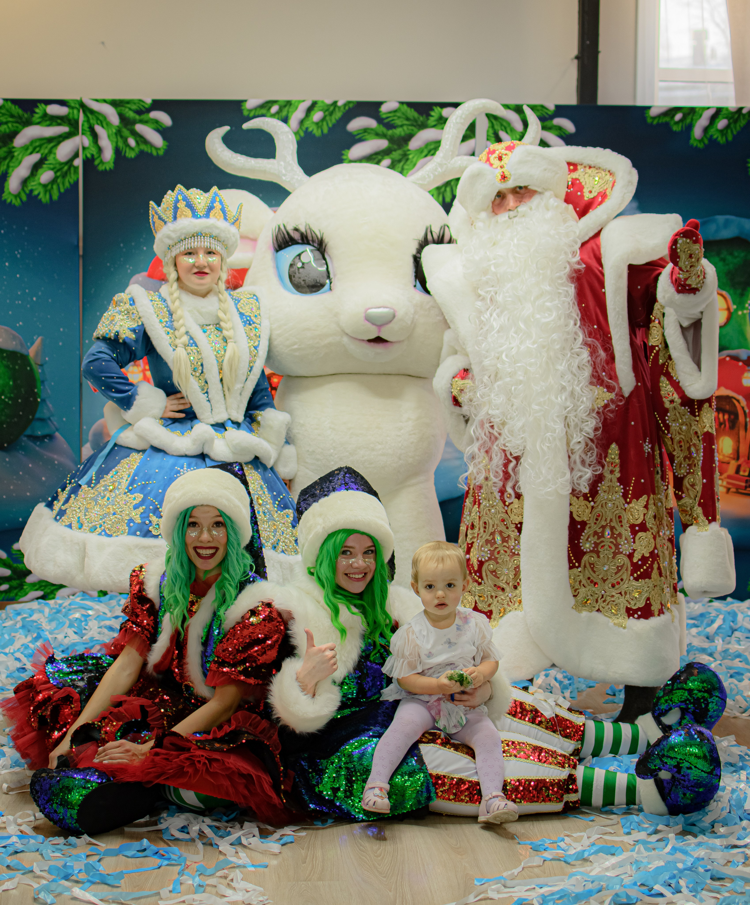 HAPPY NEW YEAR. Photokarish