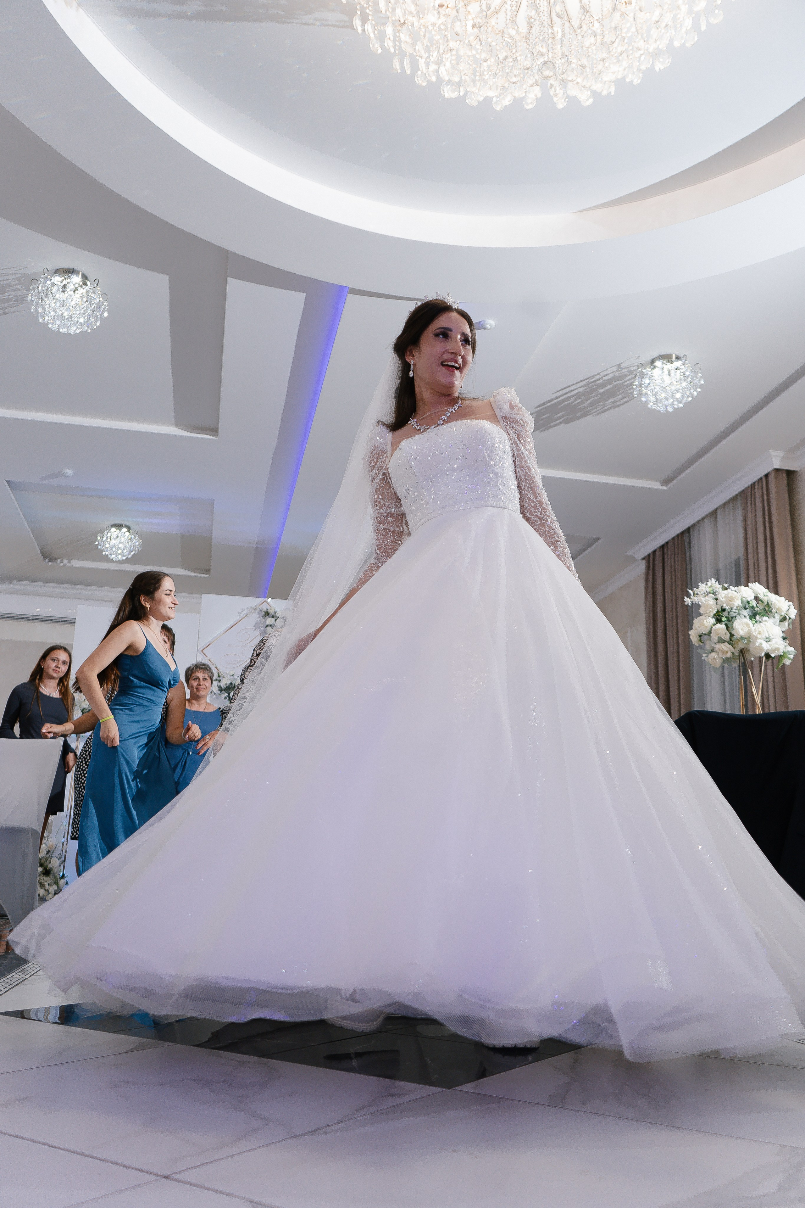 Денис и Анастасия. Свадебные фотограф и видеограф в Саратове