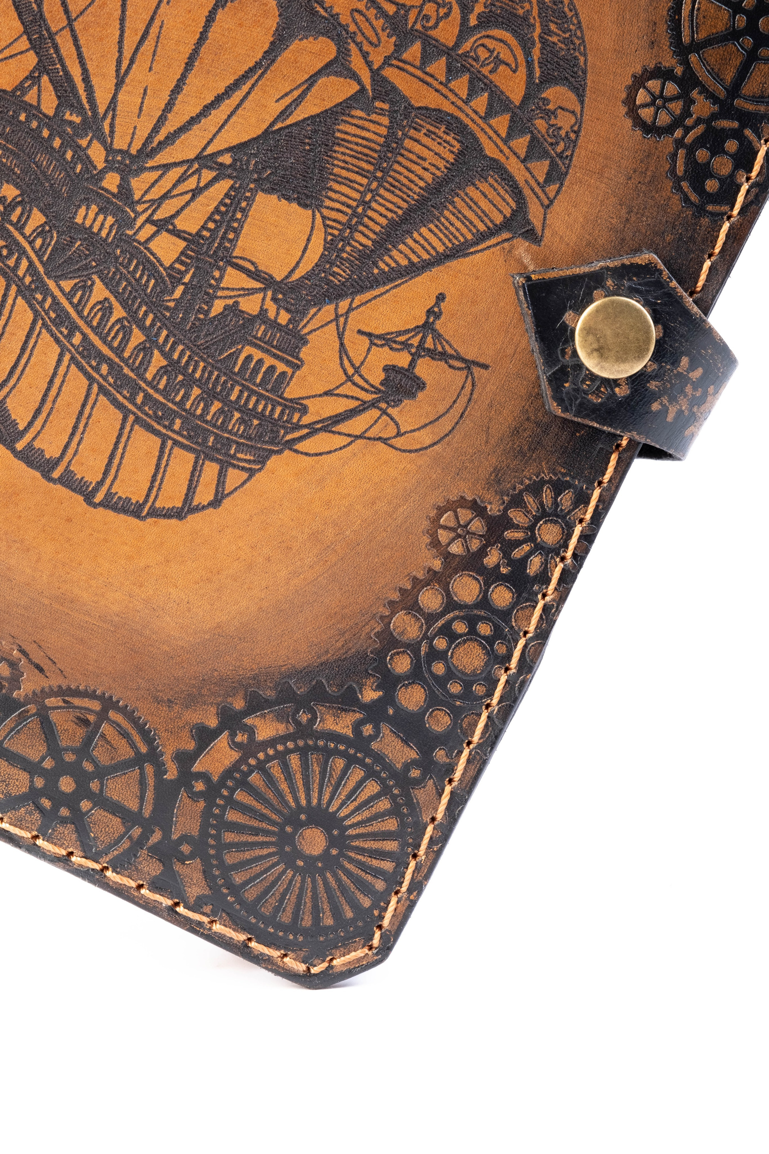 Кожаный блокнот. Иванова Екатерина. Фотограф Омск