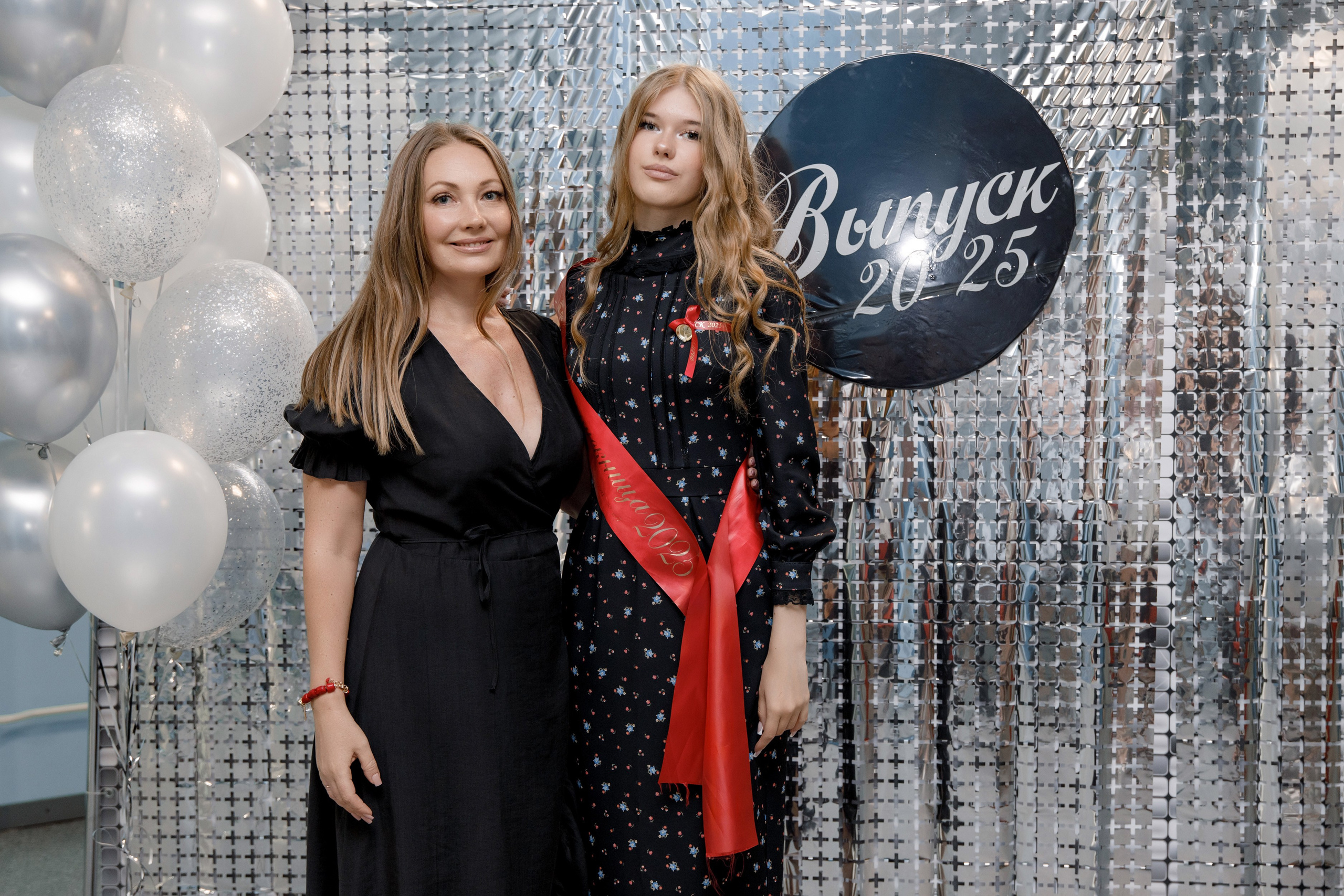 Выпускной школа 107 г Краснодар. Выпускные альбомы в Краснодарском крае