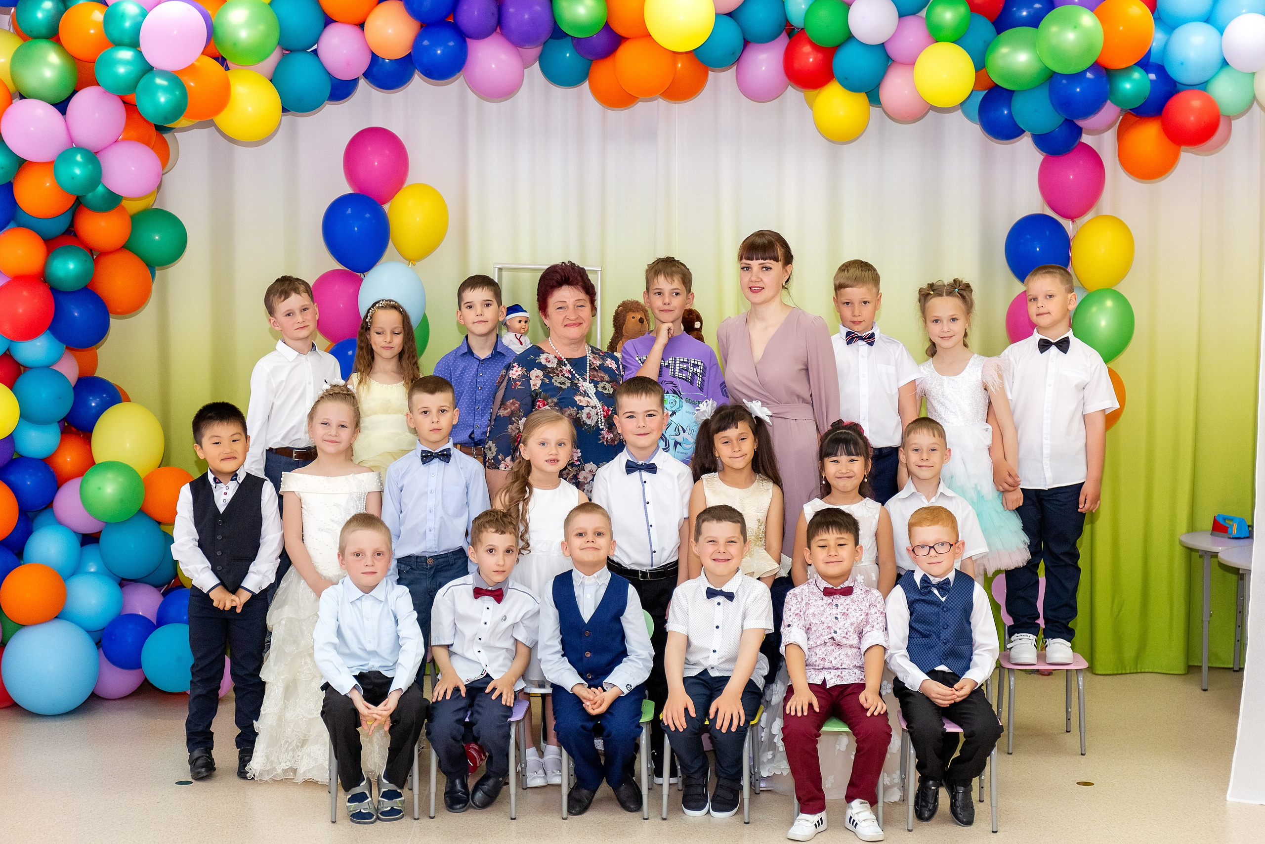Выпускной. Детский сад «Тигрёнок». Стильный выпускной альбом Владивосток фотограф Вероника Мигачева