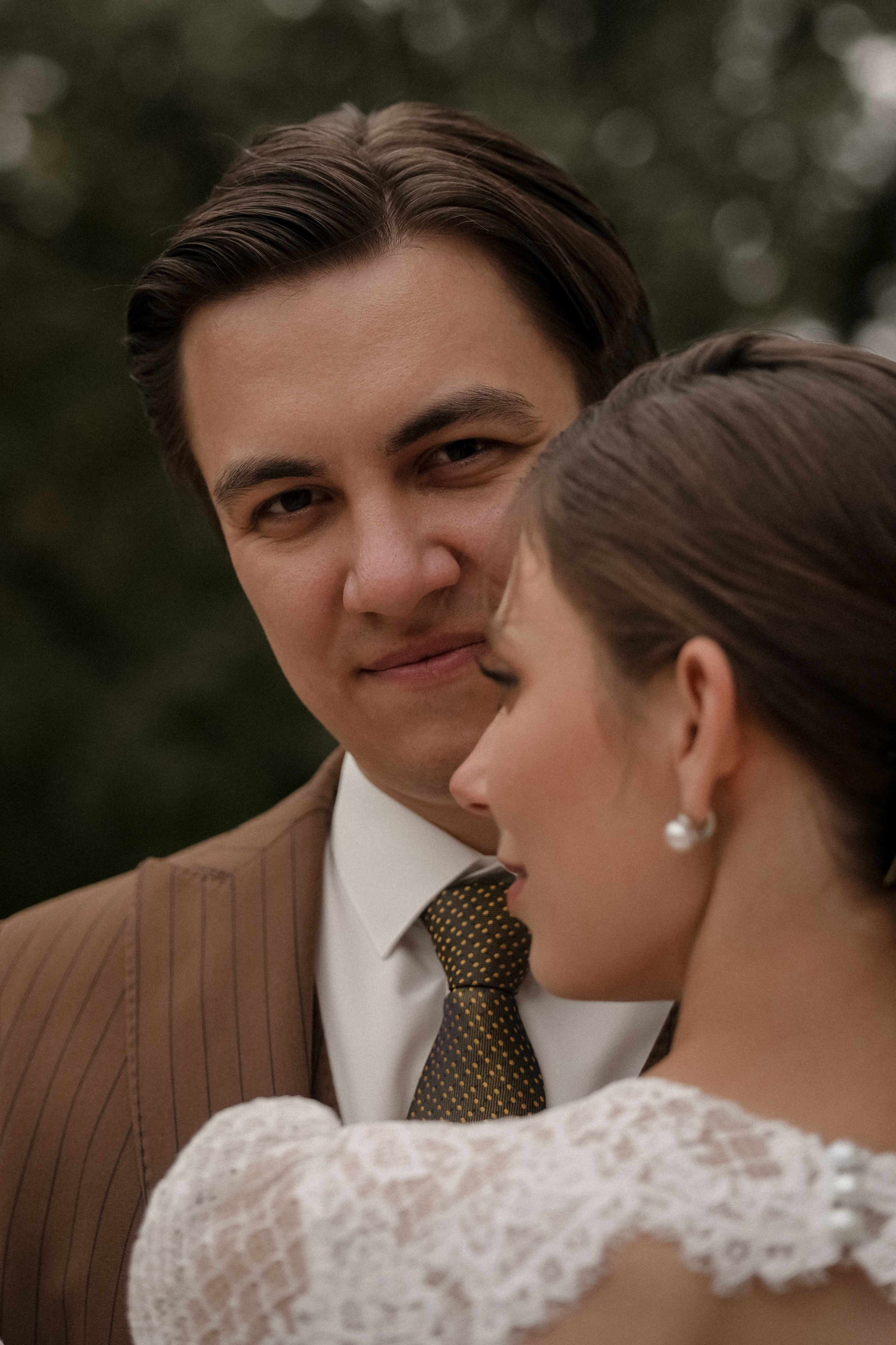 Динар и Анна