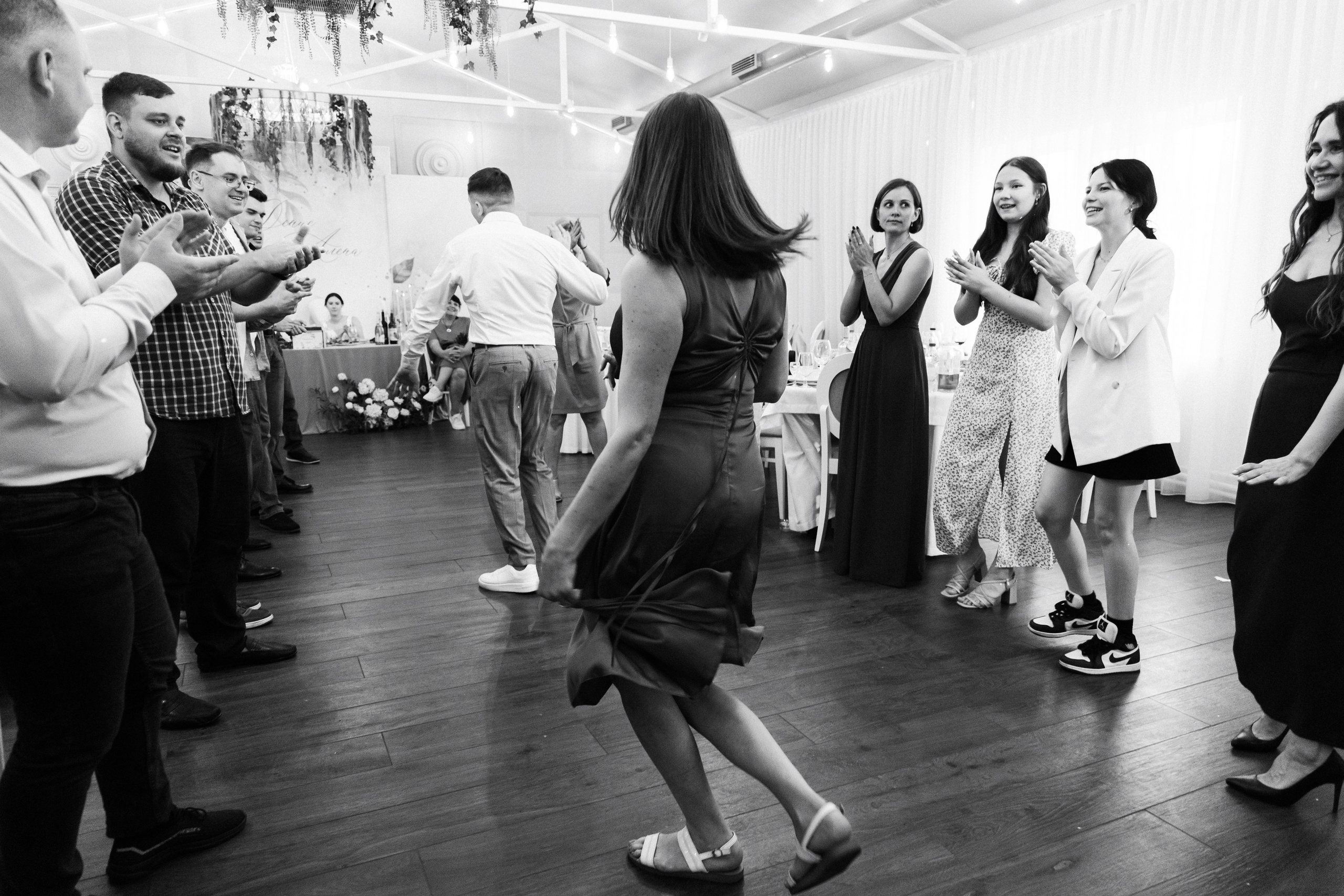 Алёна и Денис (полный день). Фотограф в Барнауле Юлия Садвокасова