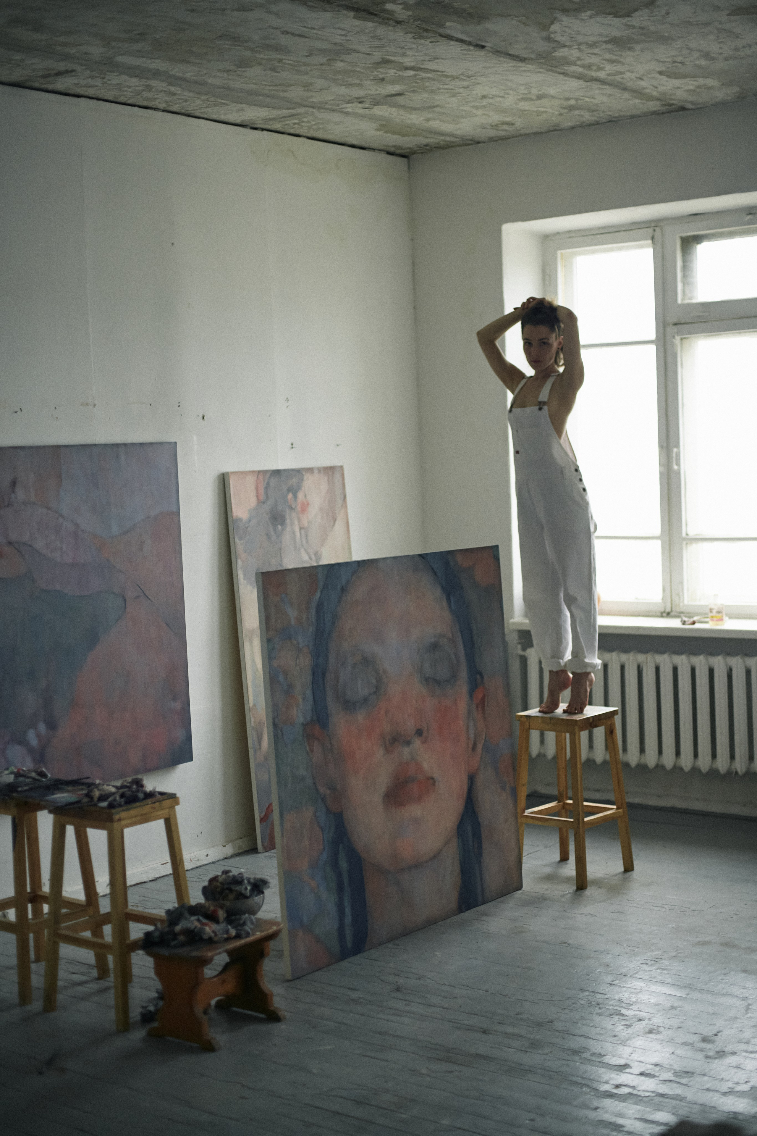 Sasha in her space. Главная