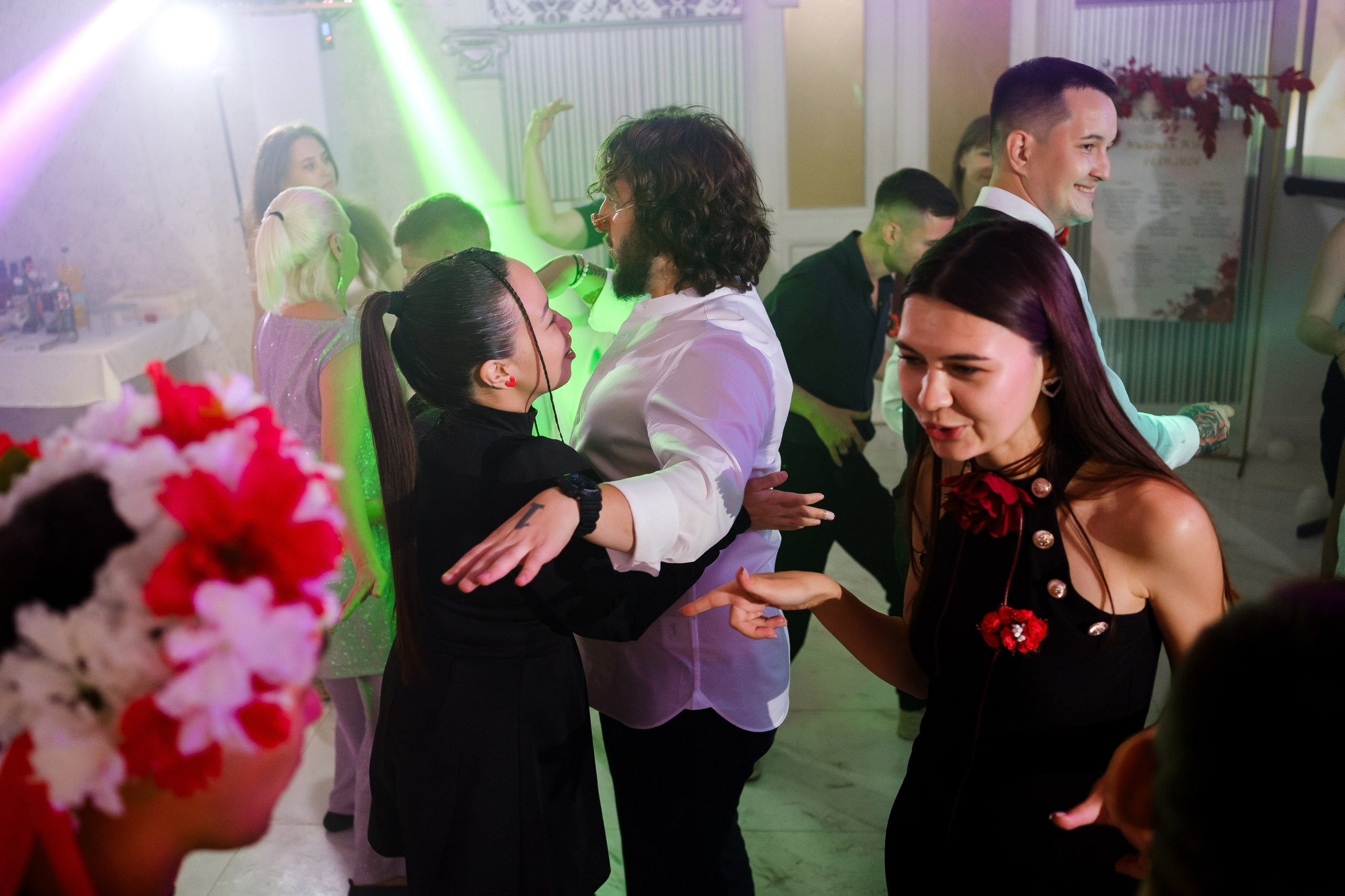 Михаил и Юлия. Свадебный фотограф | репортаж | праздники | крещение