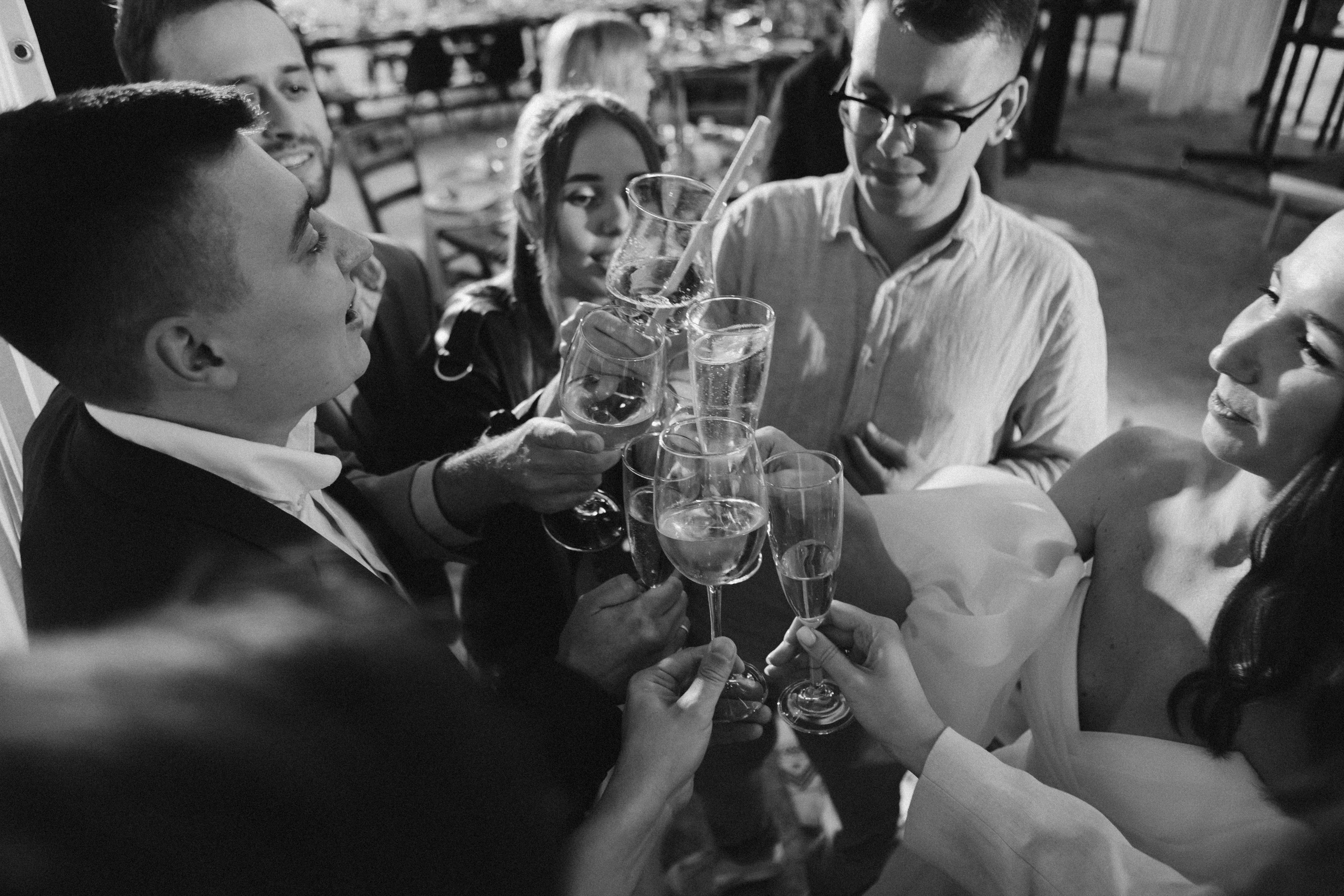 Аня и Сева. Эстетичный свадебный репортаж в любом городе страны