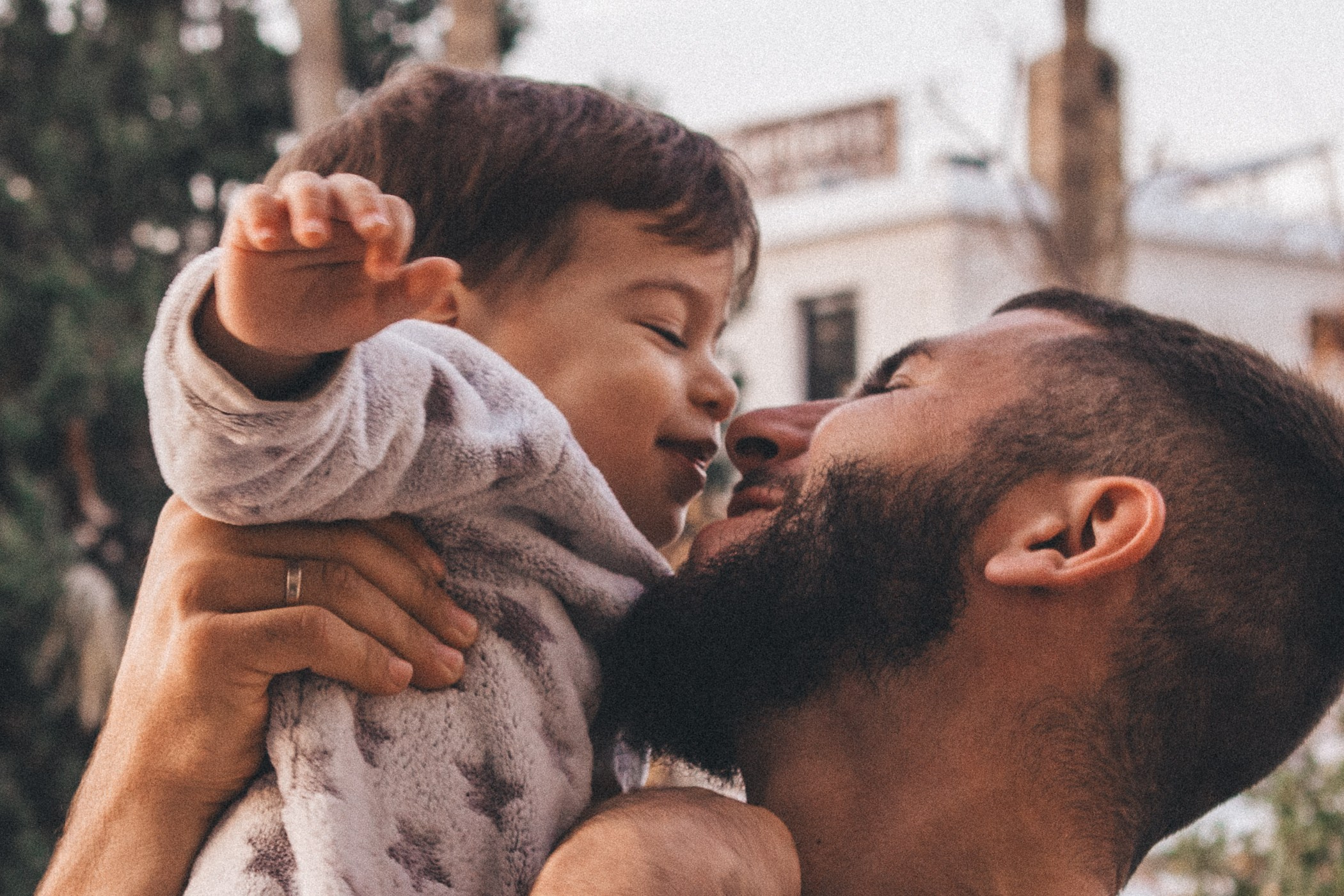Afina and family. Portrait, family and pet photographer in Cyprus, Ksenia Bourdelle
