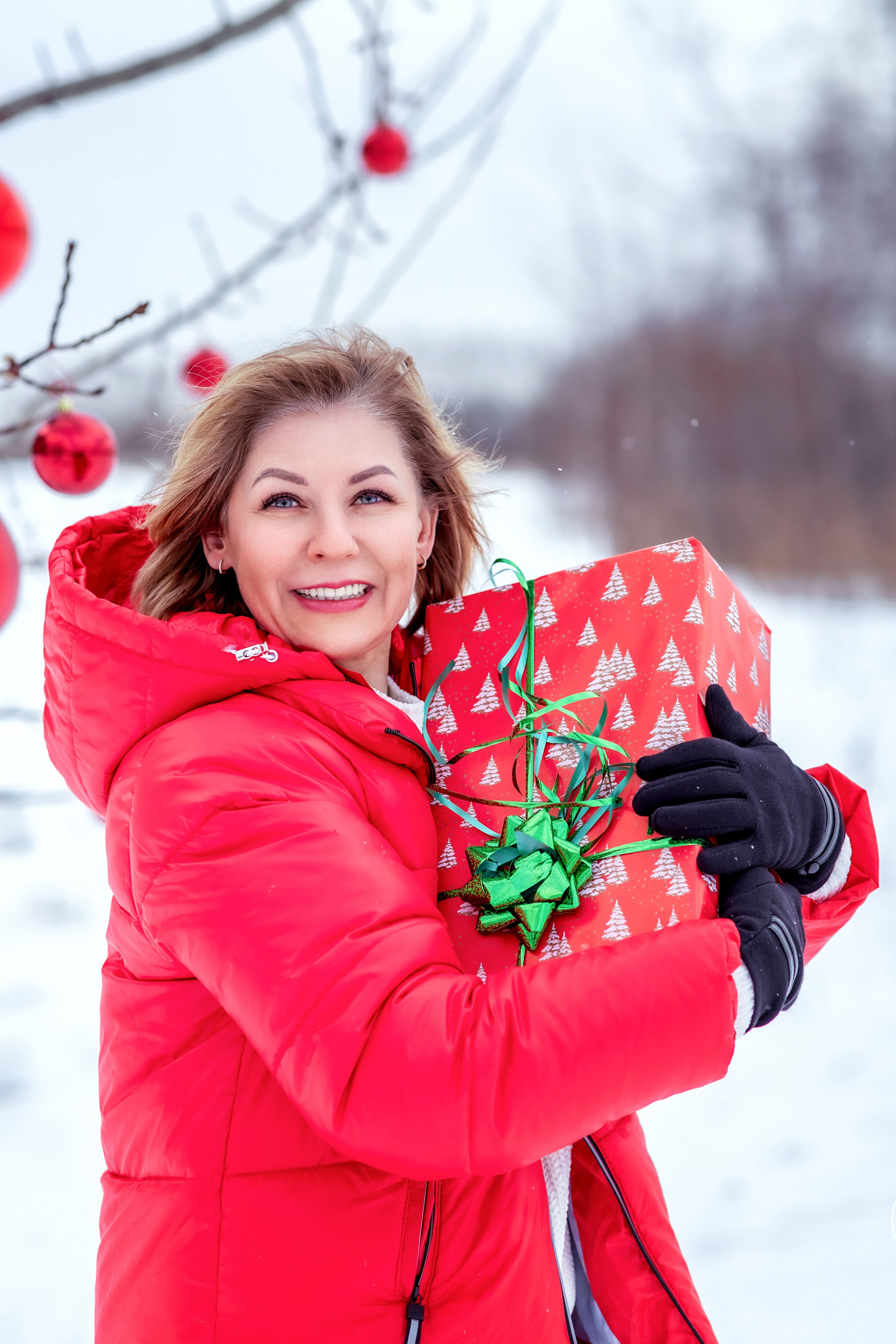 Фотопроект «Красные ШАРЫ». Фотограф Алина Лебедь