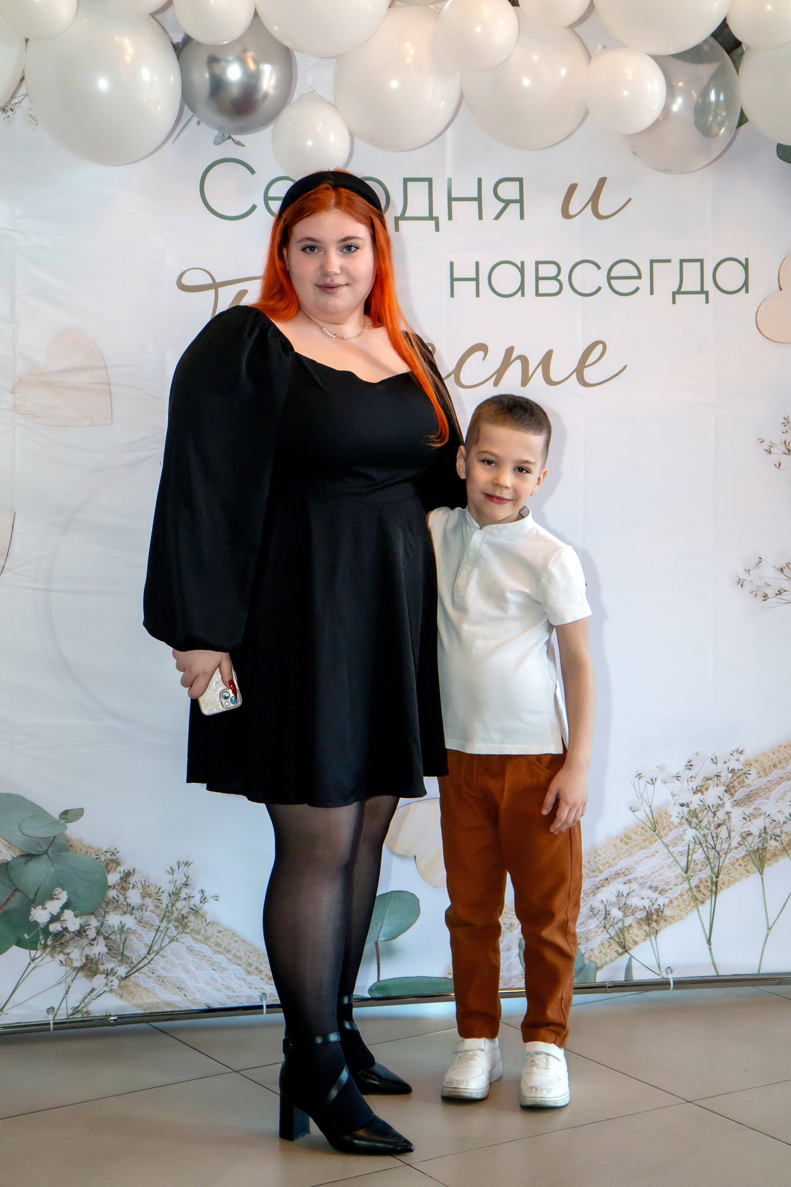 Данил и Елизавета. Банкет. Фотограф в Шелехове, лучшие выпускные альбомы в Шелехове