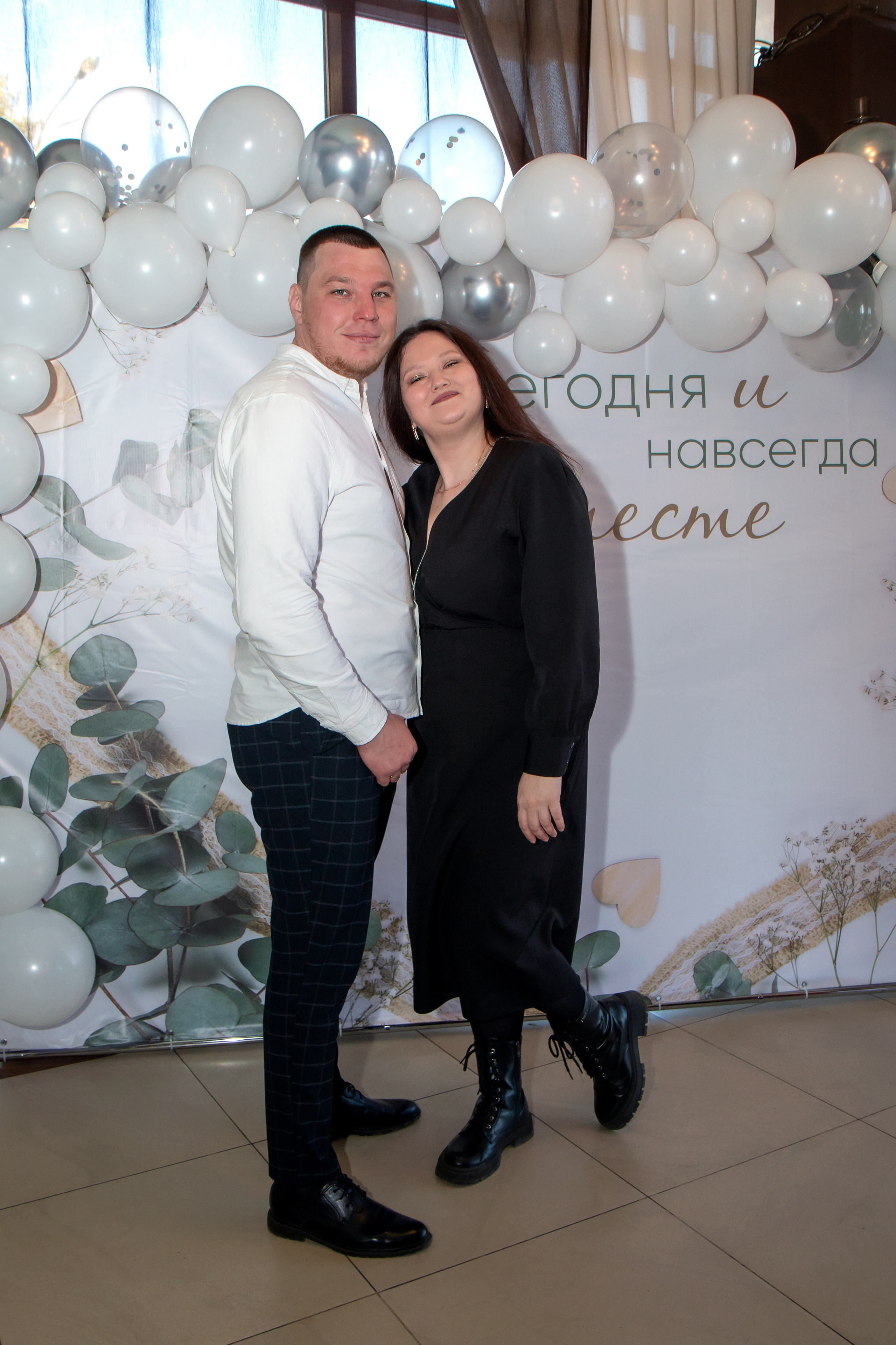 Данил и Елизавета. Банкет. Фотограф в Шелехове, лучшие выпускные альбомы в Шелехове