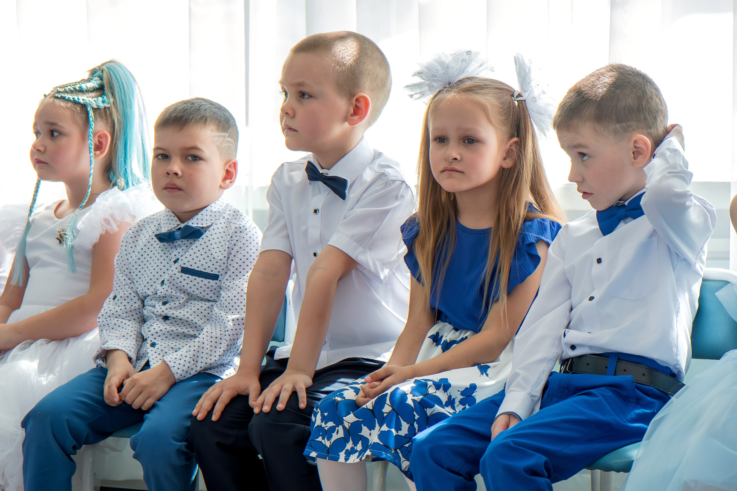 Выпускной вечер. Группа «Вишенка». Фотограф в Шелехове, лучшие выпускные альбомы в Шелехове