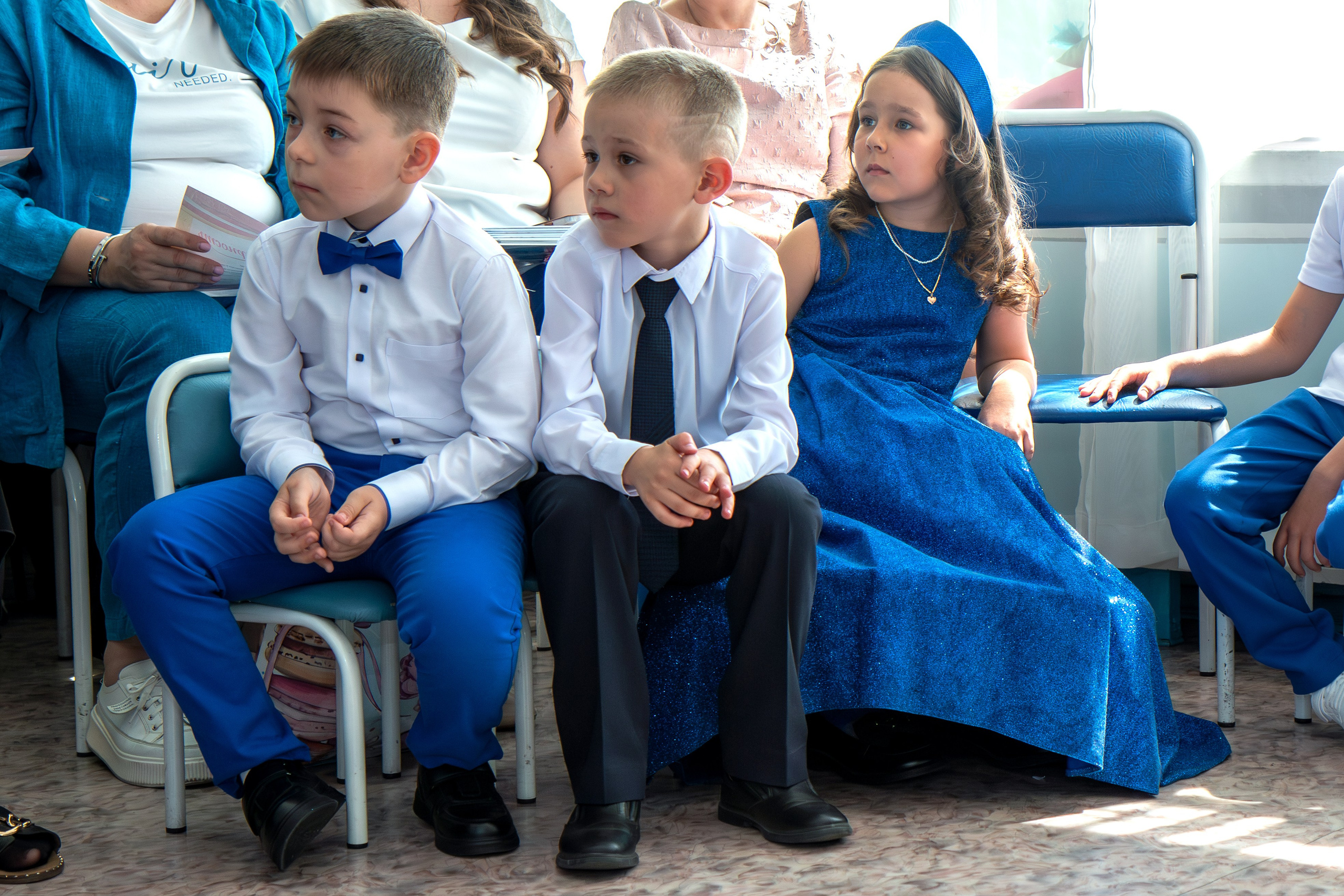 Выпускной вечер. Группа «Вишенка». Фотограф в Шелехове, лучшие выпускные альбомы в Шелехове