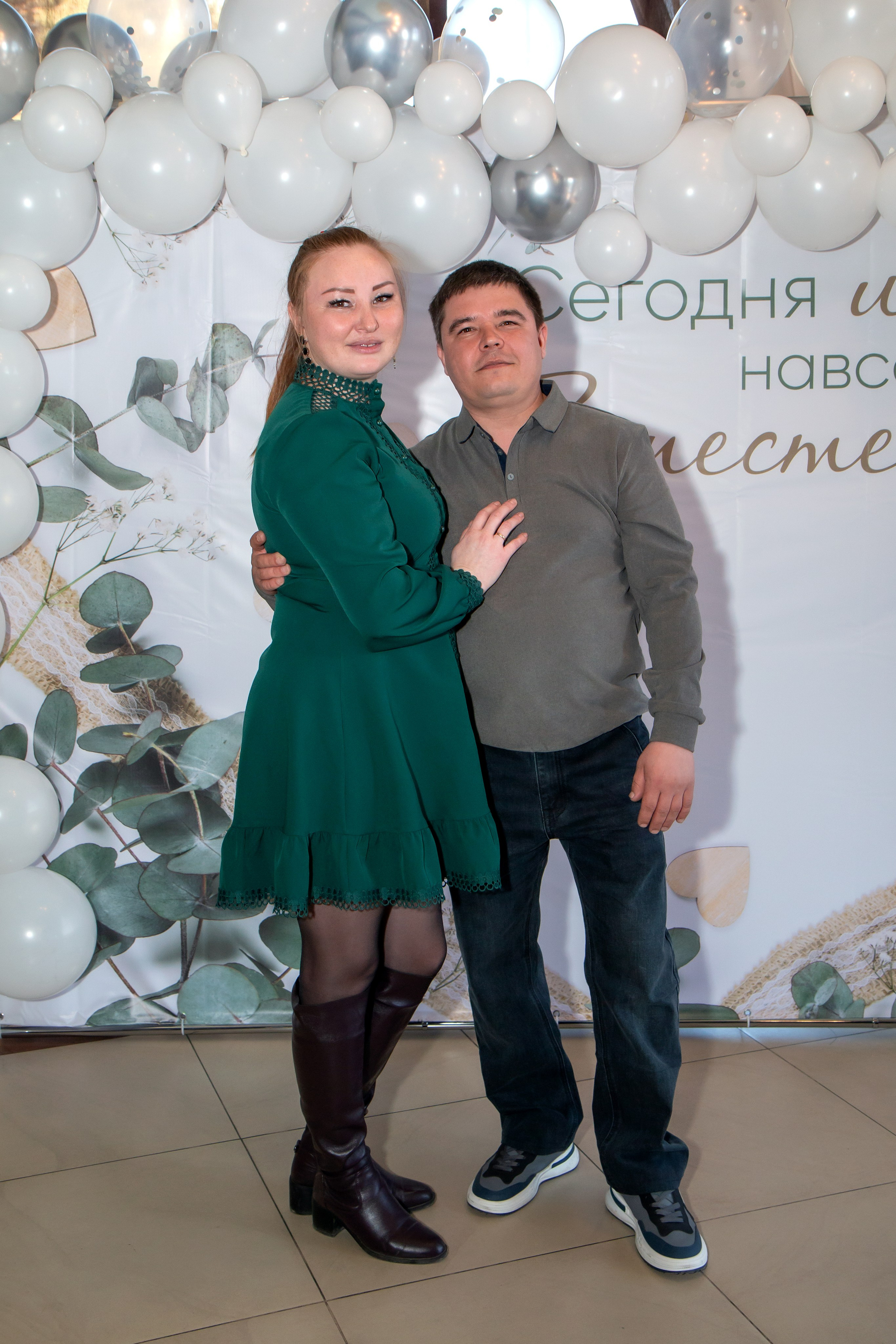 Данил и Елизавета. Банкет. Фотограф в Шелехове, лучшие выпускные альбомы в Шелехове