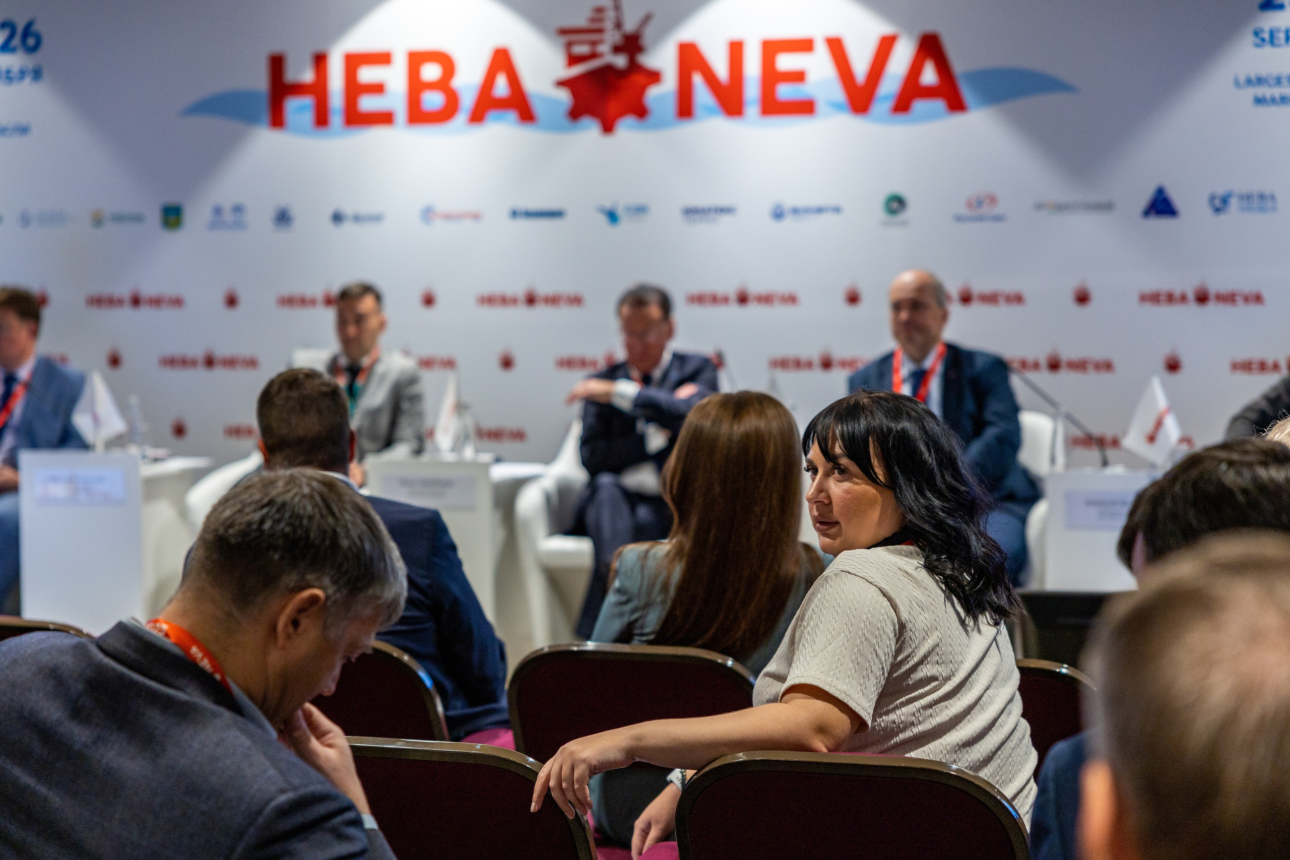 Конференция. «Морское приборостроение». Репортажный фотограф Санкт-Петербург | Роман Карбышев