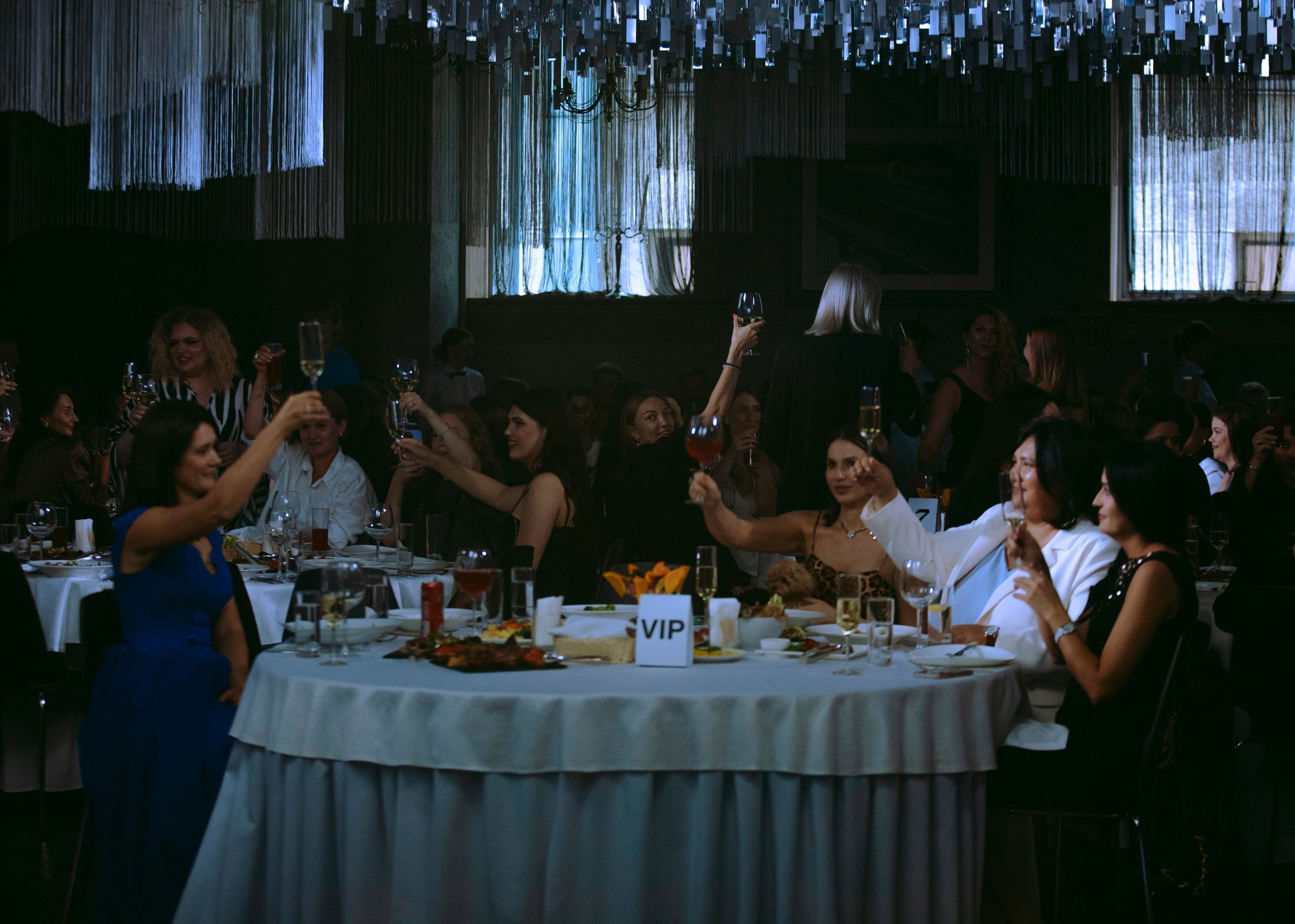 SHIK. Портретный фотограф в Москве Дарья Цезария