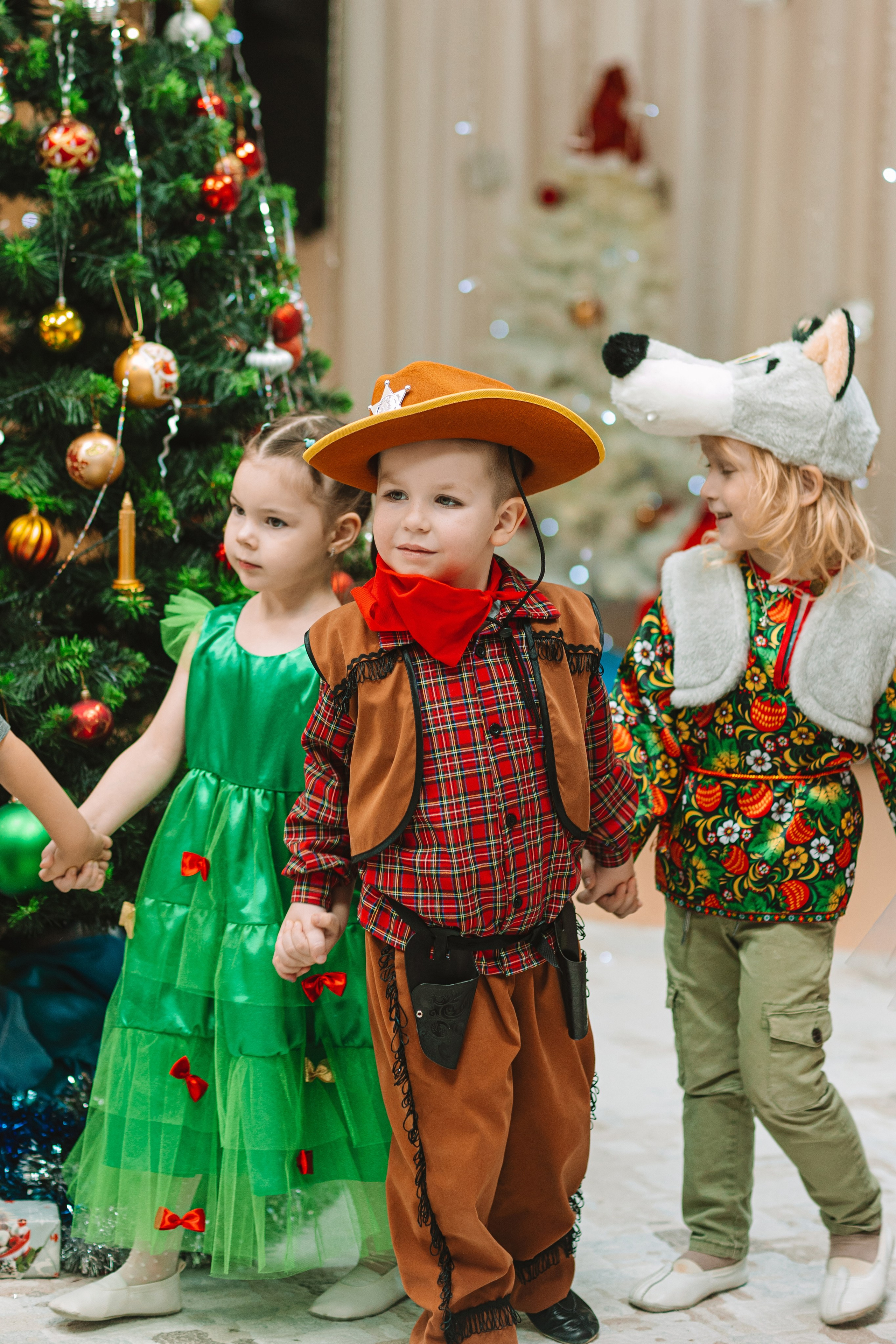 Утренник+портреты. Семейный фотограф Тюмень, фотограф на роды Салмина Мария
