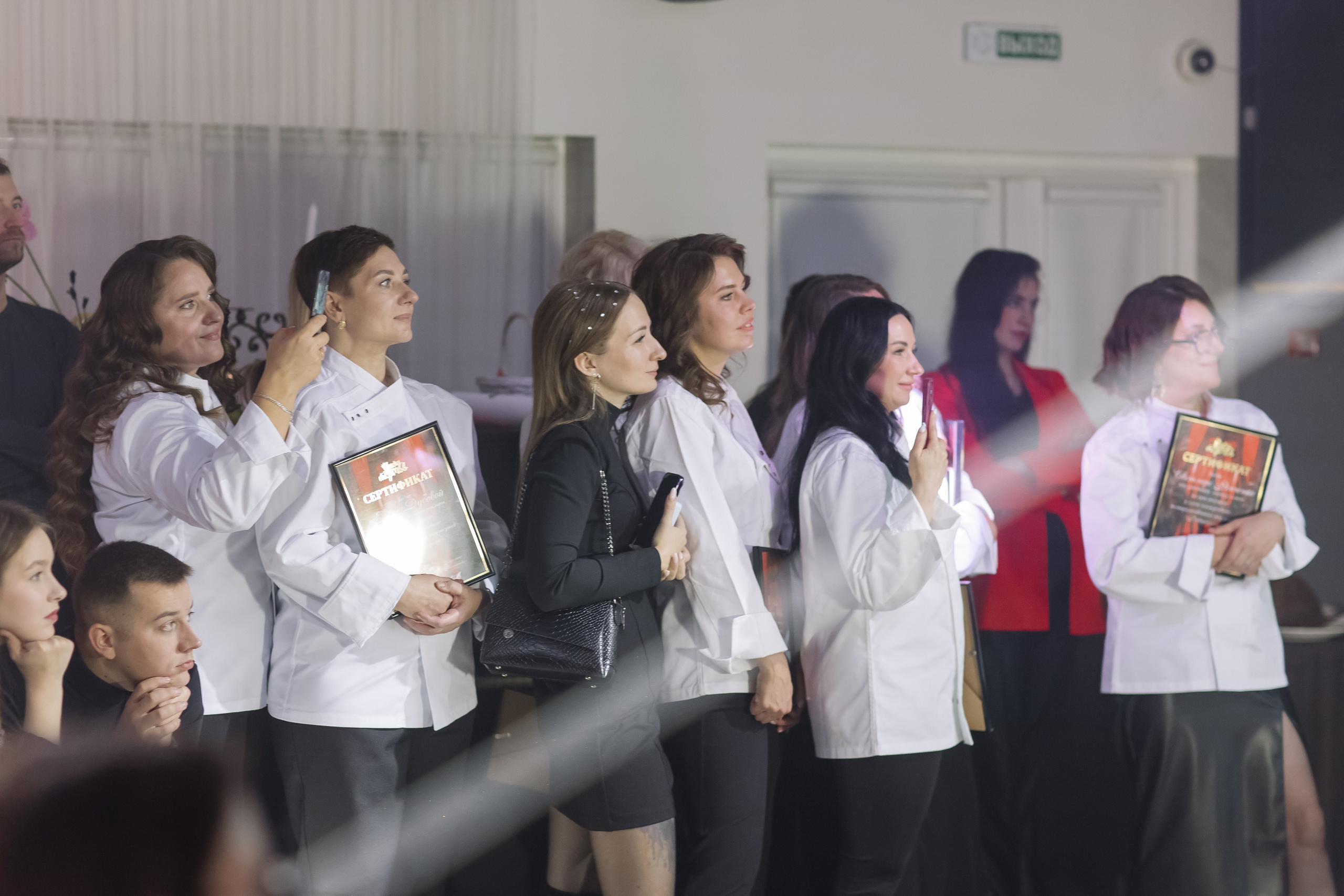 Шоу тортов. Свадебный фотограф