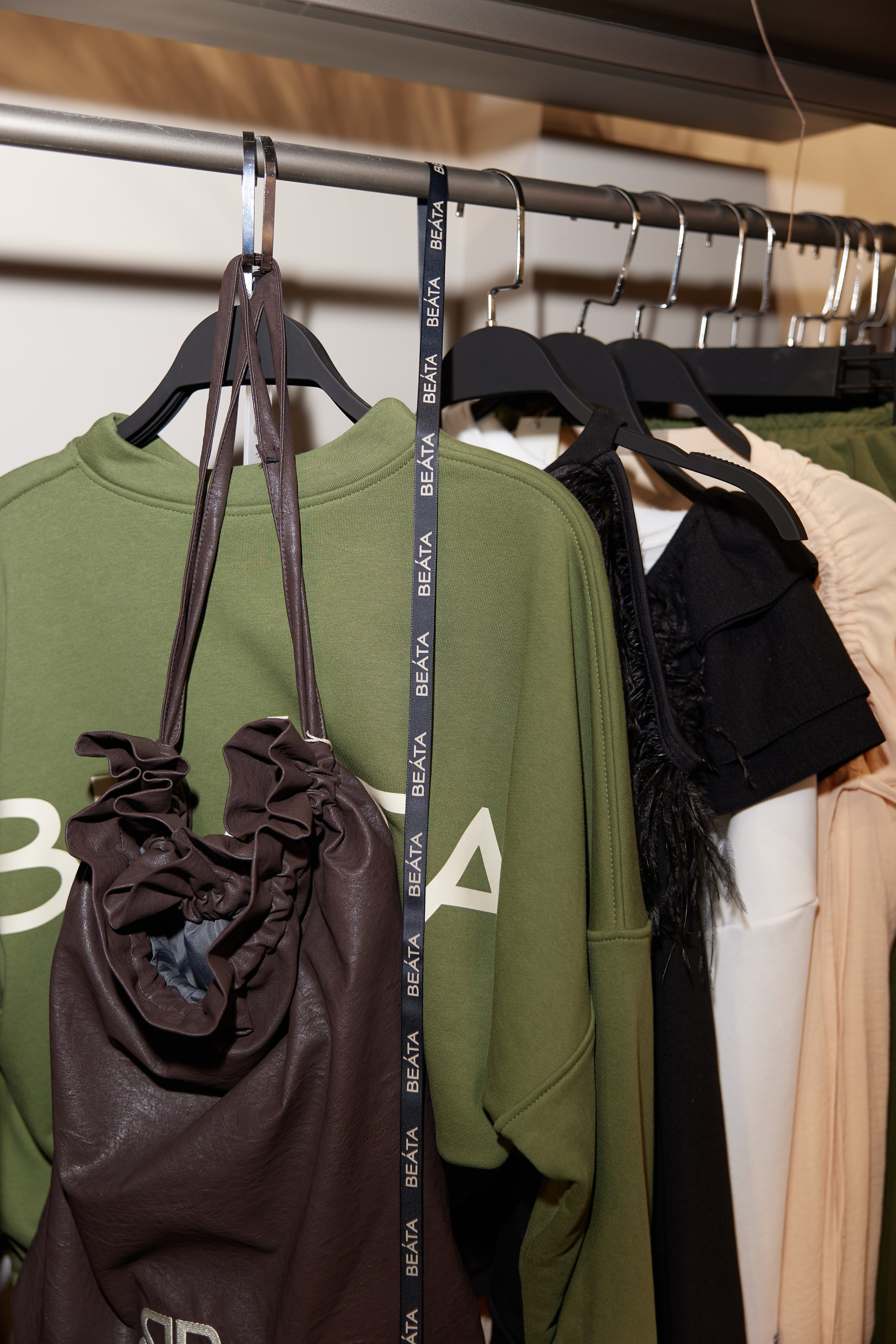 BEATA. Анна Мамаева коммерческий фотограф в Красноярске