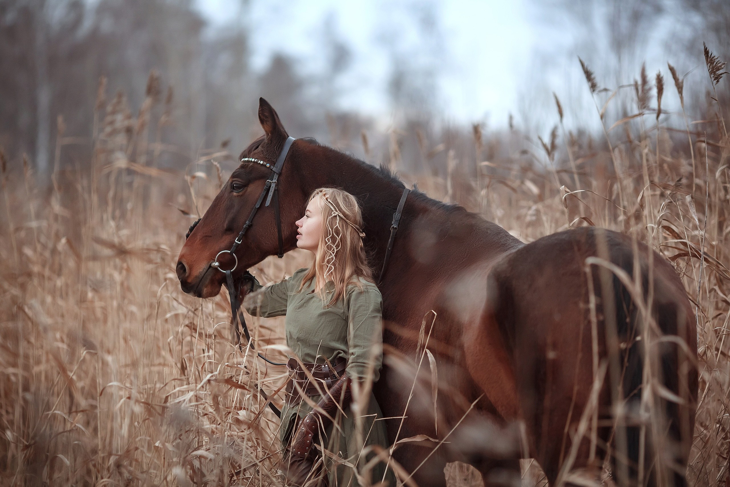 С конем. Сказочный фотограф фотопроекты фототуры в Новосибирске и на Алтае