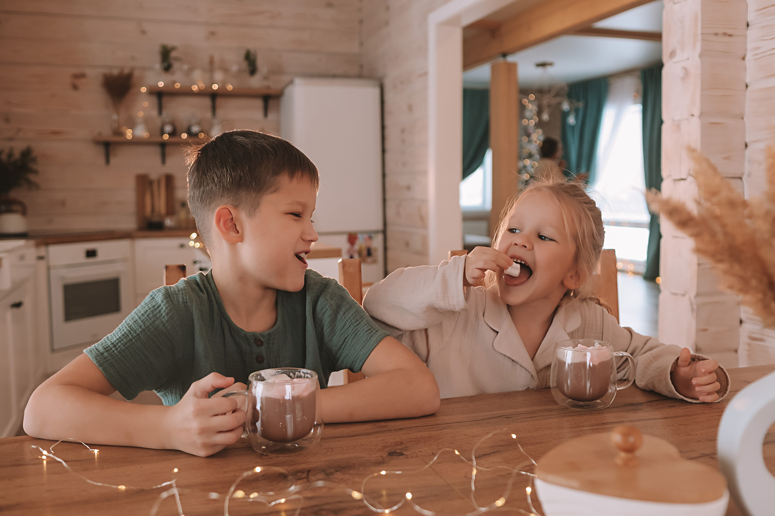 Домашняя. Семейный фотограф Тюмень, фотограф на роды Салмина Мария