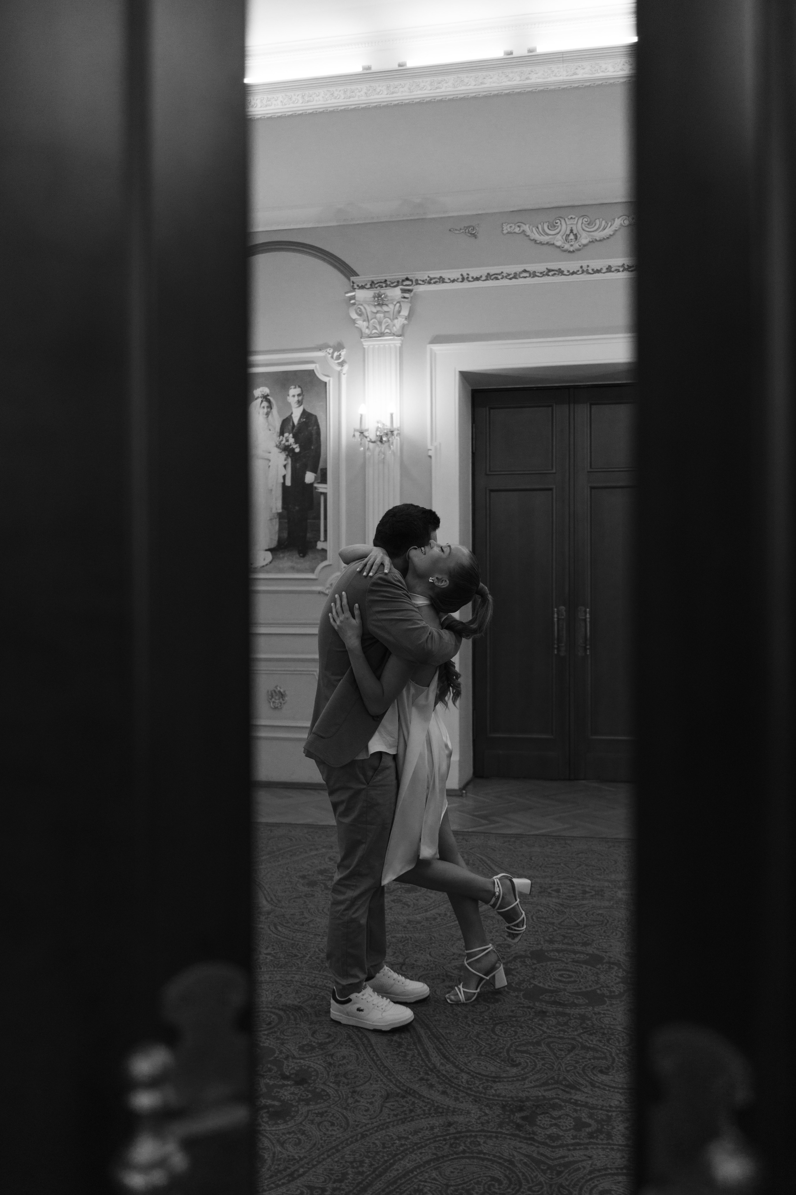 П & Л Грибоедовский ЗАГС. Женский и свадебный фотограф Москва Елизавета Перова