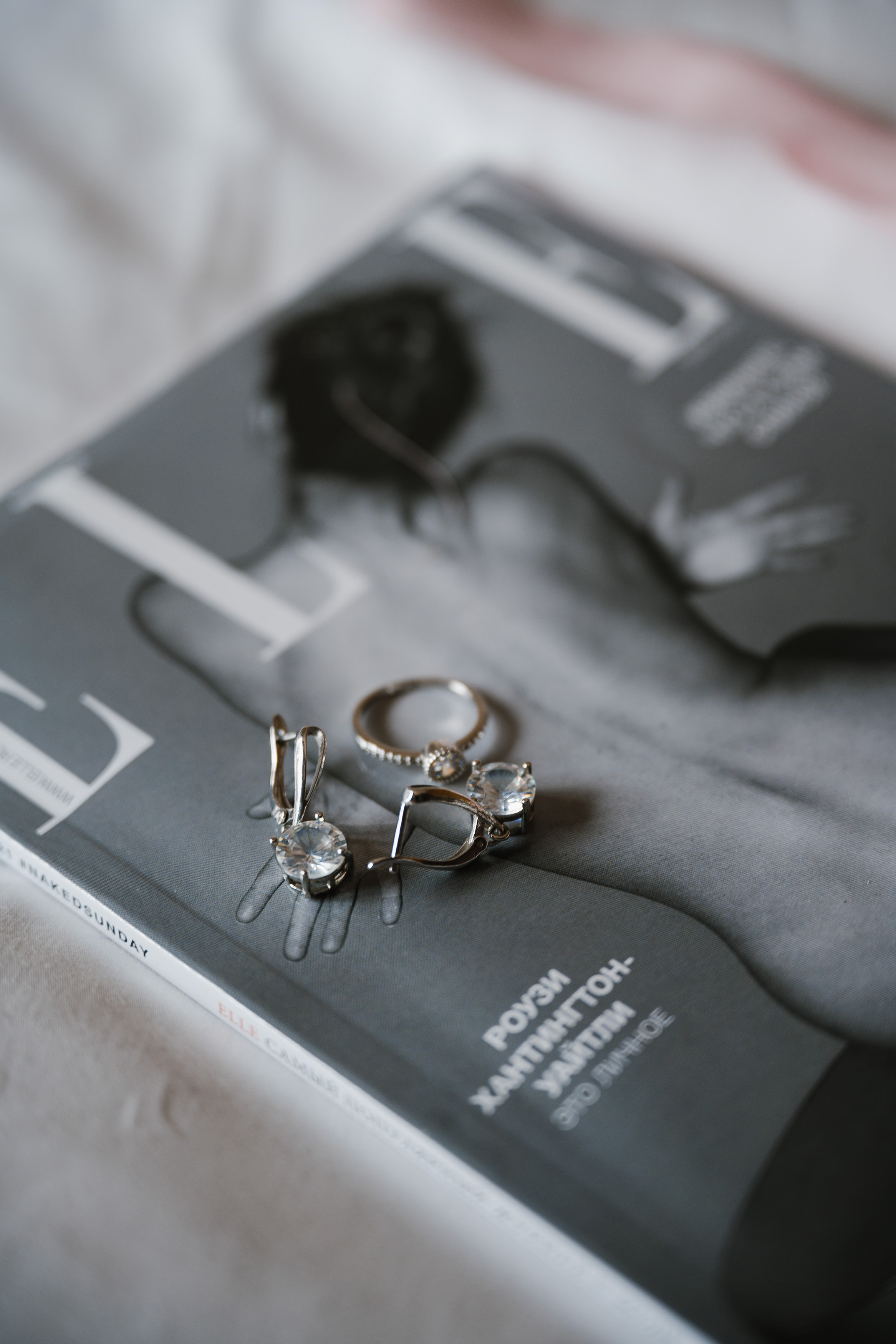 Игривое утро Лизы и Стаса в отеле. Свадебный и репортажный фотограф во Владимире Андрей Николаев