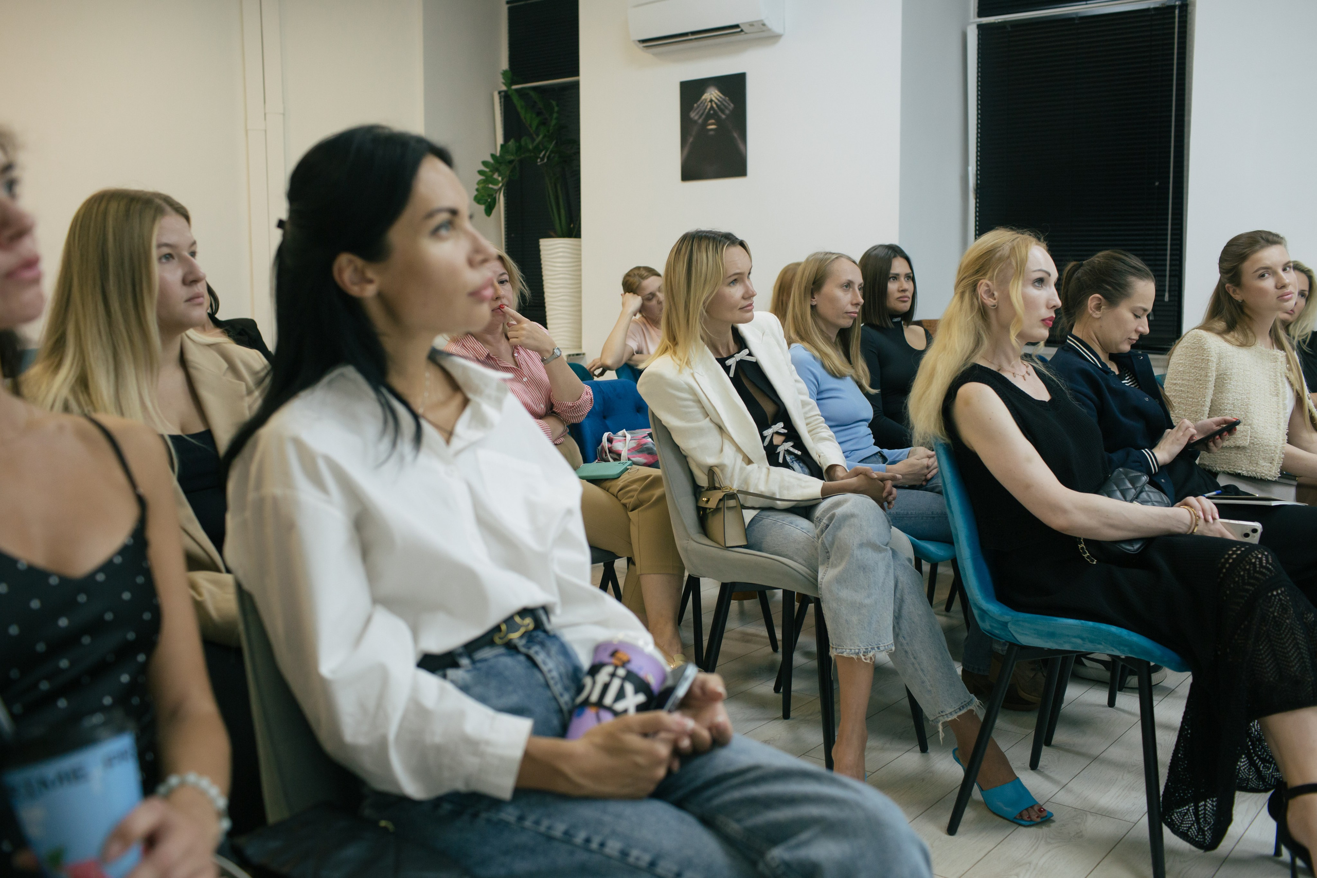 Деловые мероприятия. Фотограф Алексей Байков: репортажная, деловая и интерьерная фотосъёмка