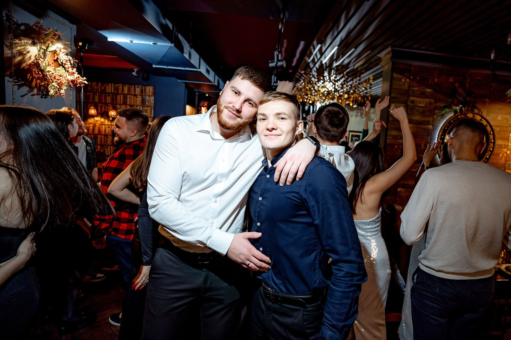 Новый год 2024 в Peoples. Сергей Кошкин. Репортажная и ивент-фотография в Сургуте