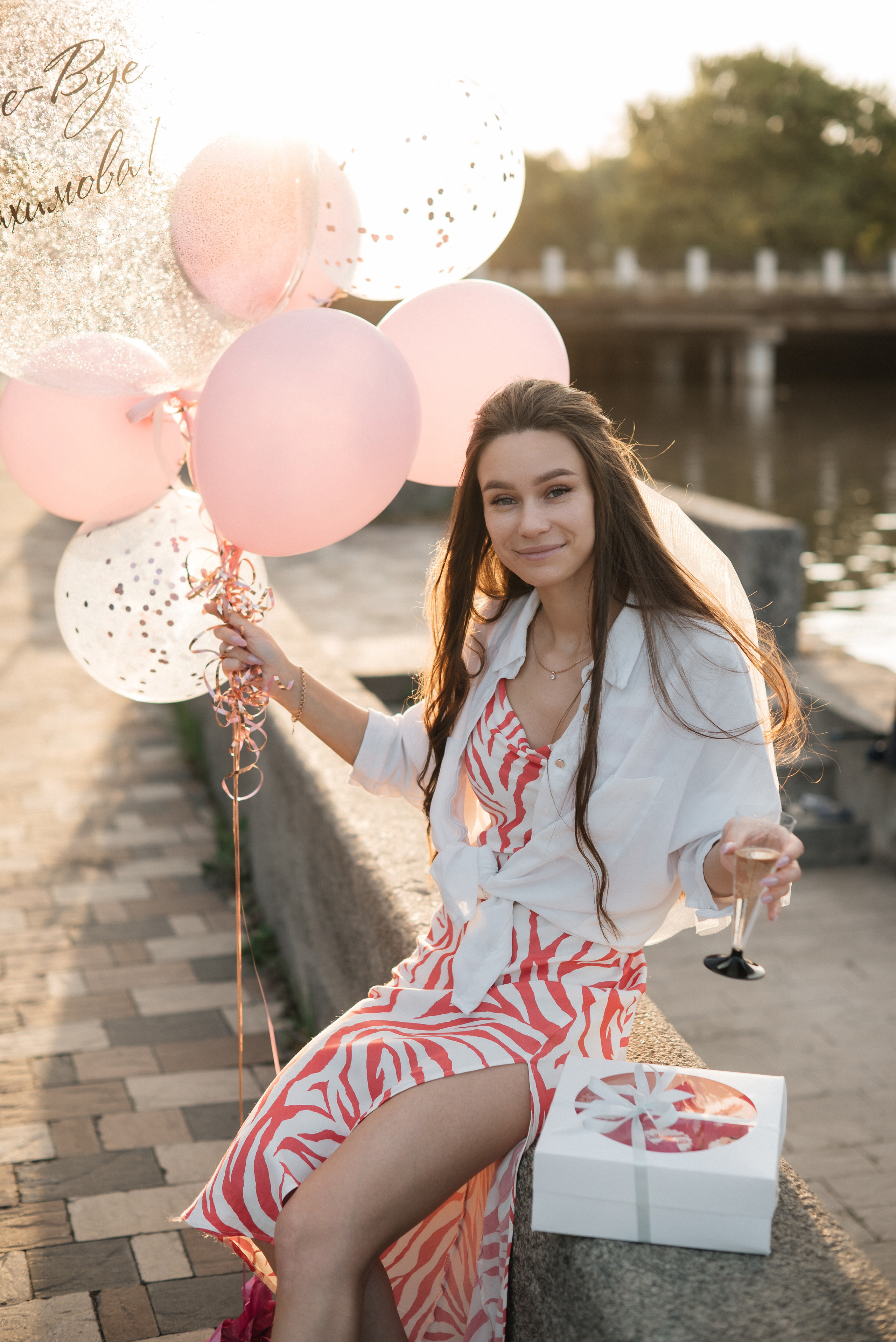 Девичник Юли на улице. Свадебный и портретный фотограф в Липецке Юлия Свит