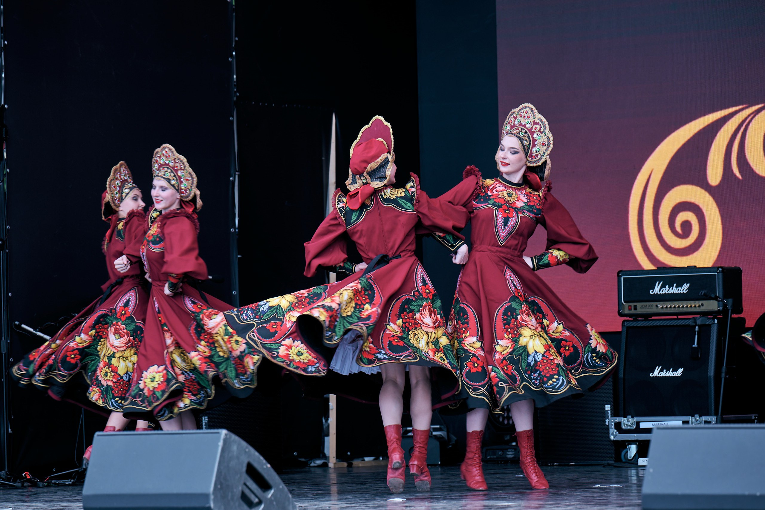 Вэф молодежный день. Профессиональный репортажный фотограф Инесса Иминова