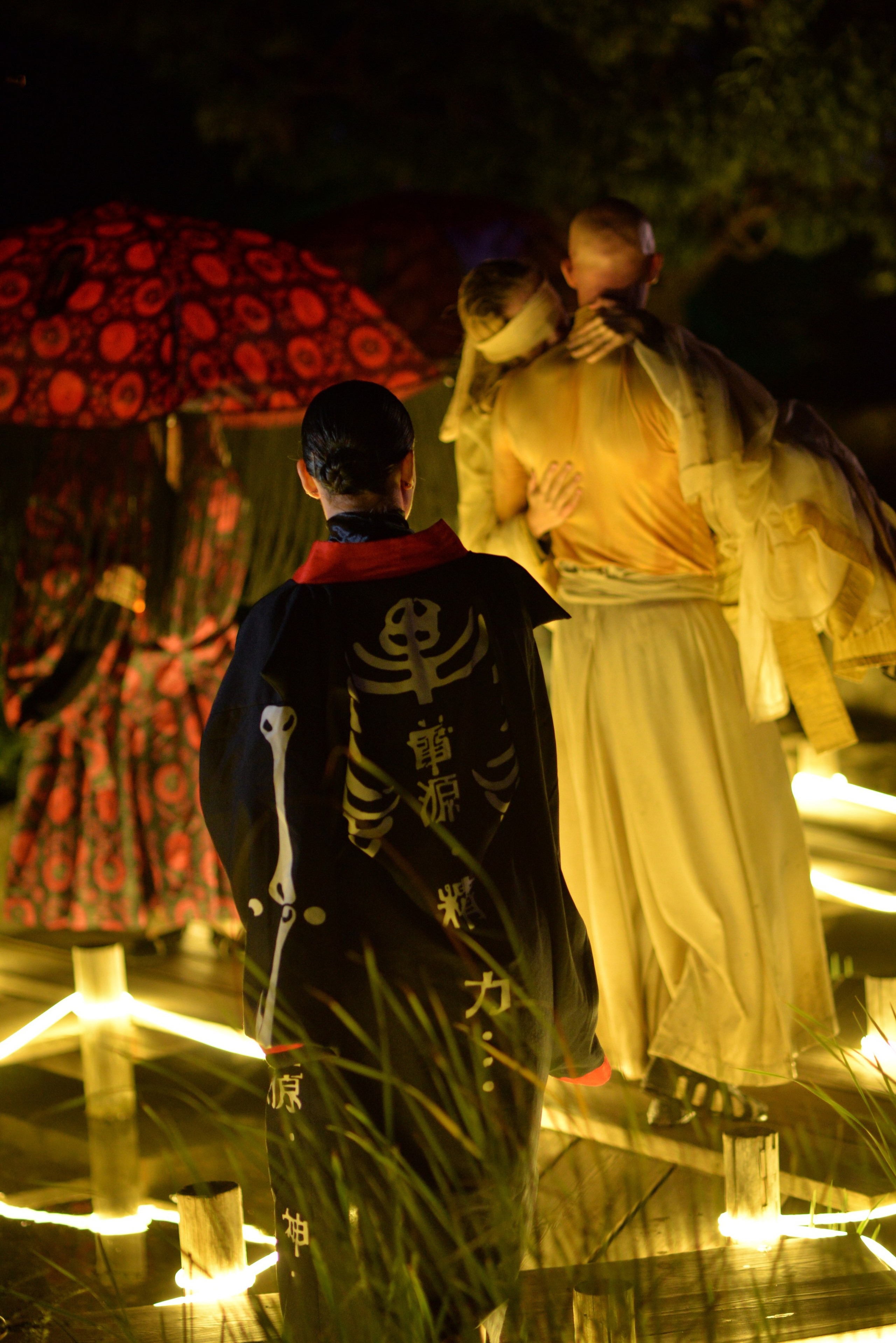 «Следы на водной глади». Арт-группа СТРОКА