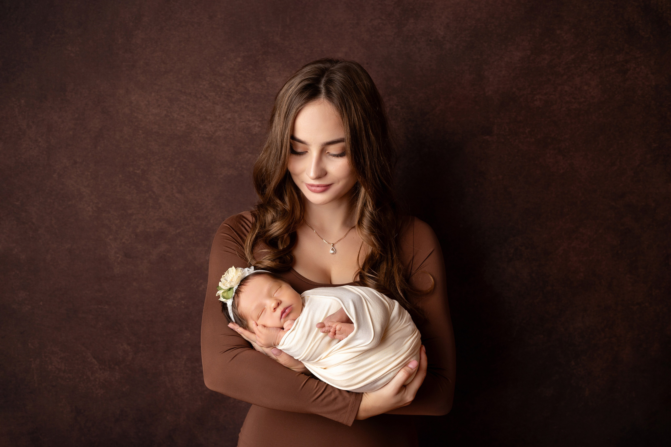 Семейные кадры с малышом. Фотограф новорожденных и детский фотограф в Радужном Васильева Елена