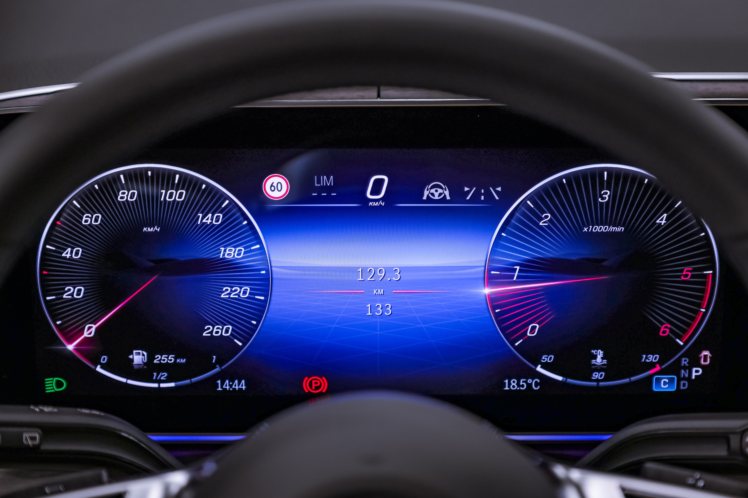 2024 MERCEDES BENZ V 300 d 4MATIC. Mixturecaptures