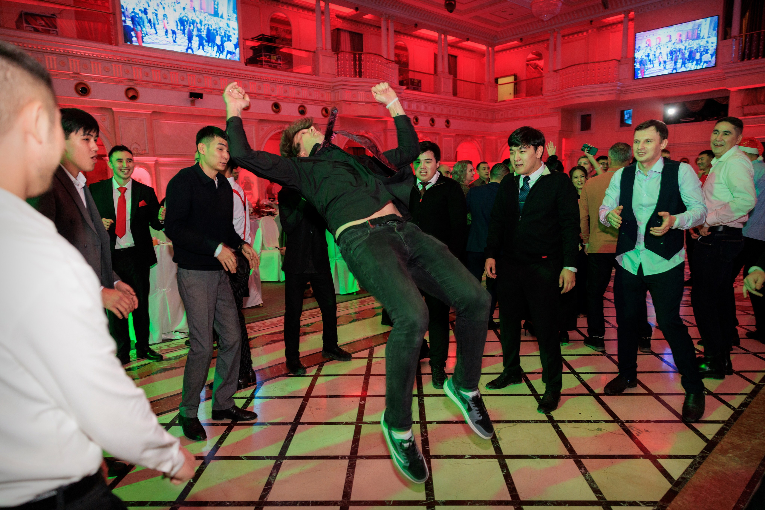 Фотограф Алматы отзывы. Профессиональный фотограф в Алматы