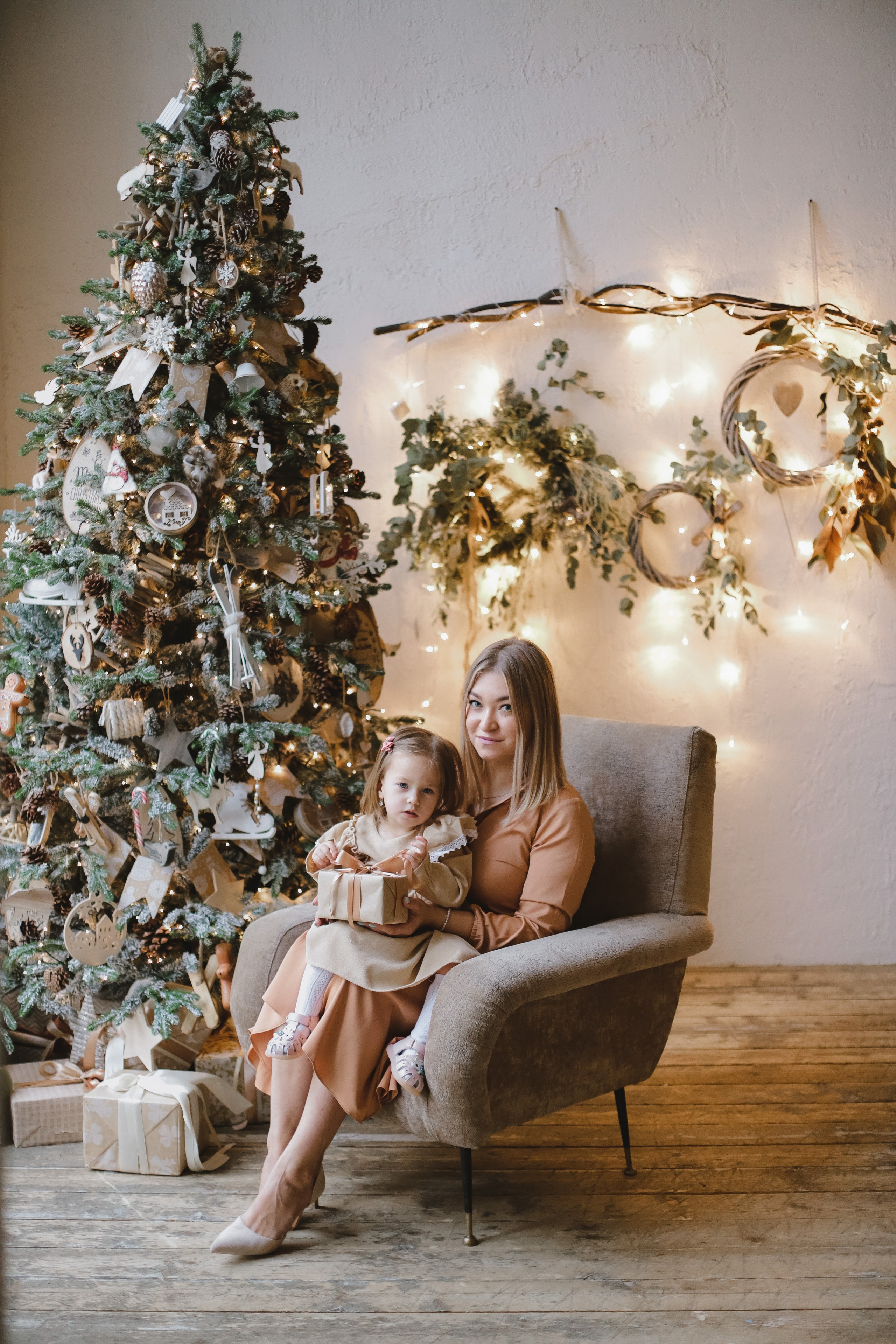 Семейная в студии Famous. Свадебный, семейный и детский фотограф в Люберцах Зайцева Анастасия