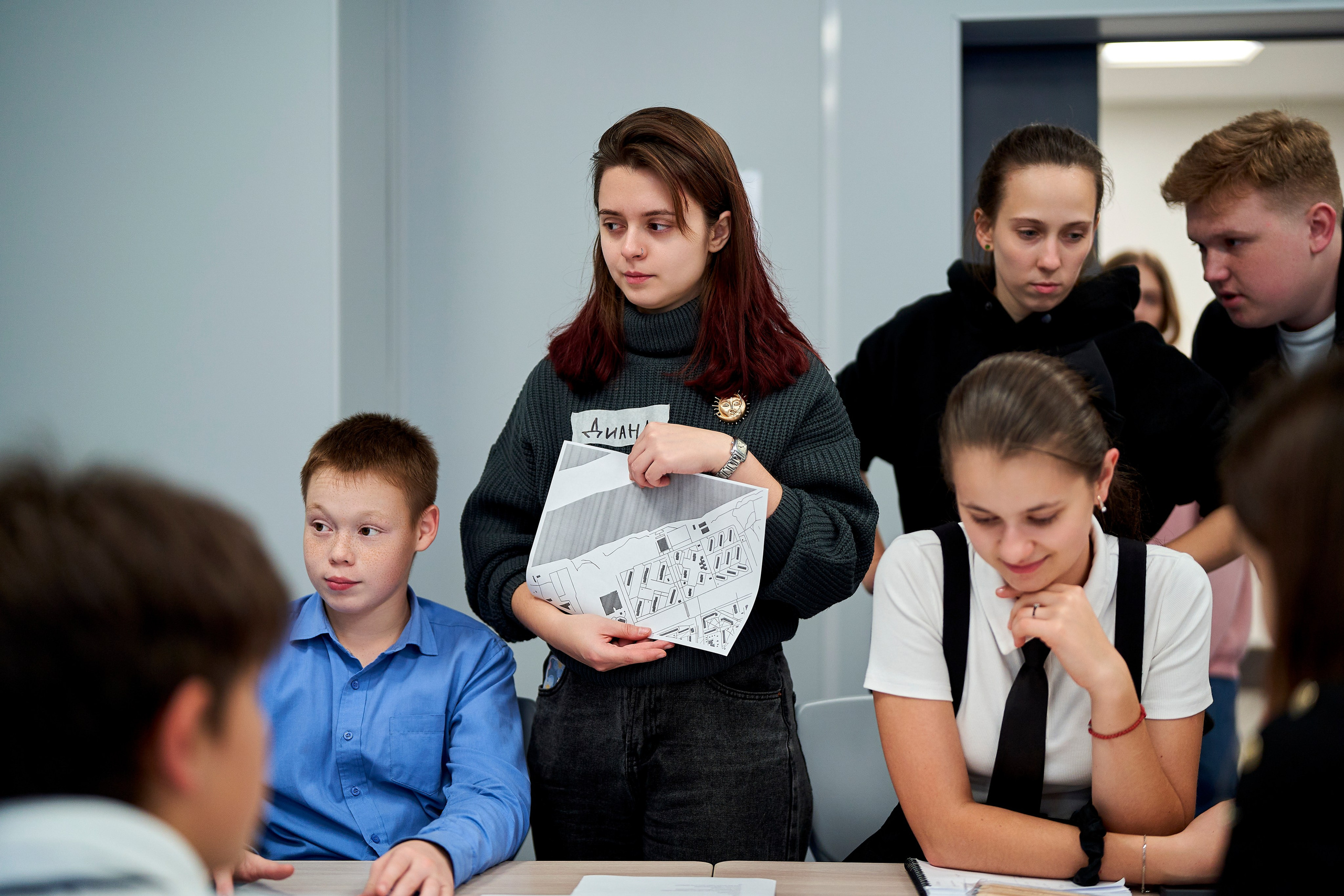 Городская экспедиция «Взрослый взгляд на Нижний» (Эн+ & Точка Урбан). Репортажный фотограф Вилянов Евгений. Нижний Новгород