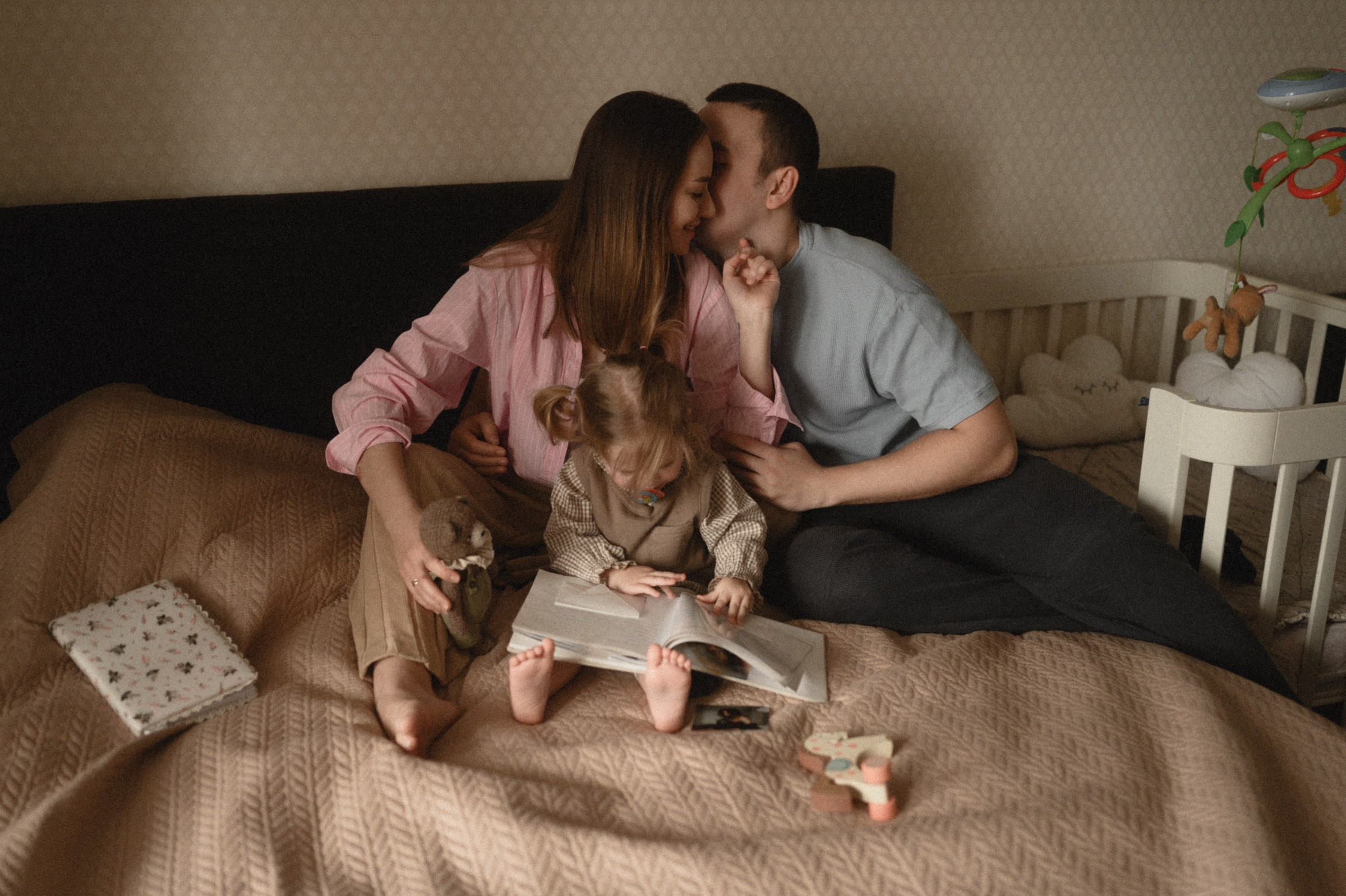 Сергей, Регина и Олива. Свадебный и семейный фотограф в Ростове-на-Дону