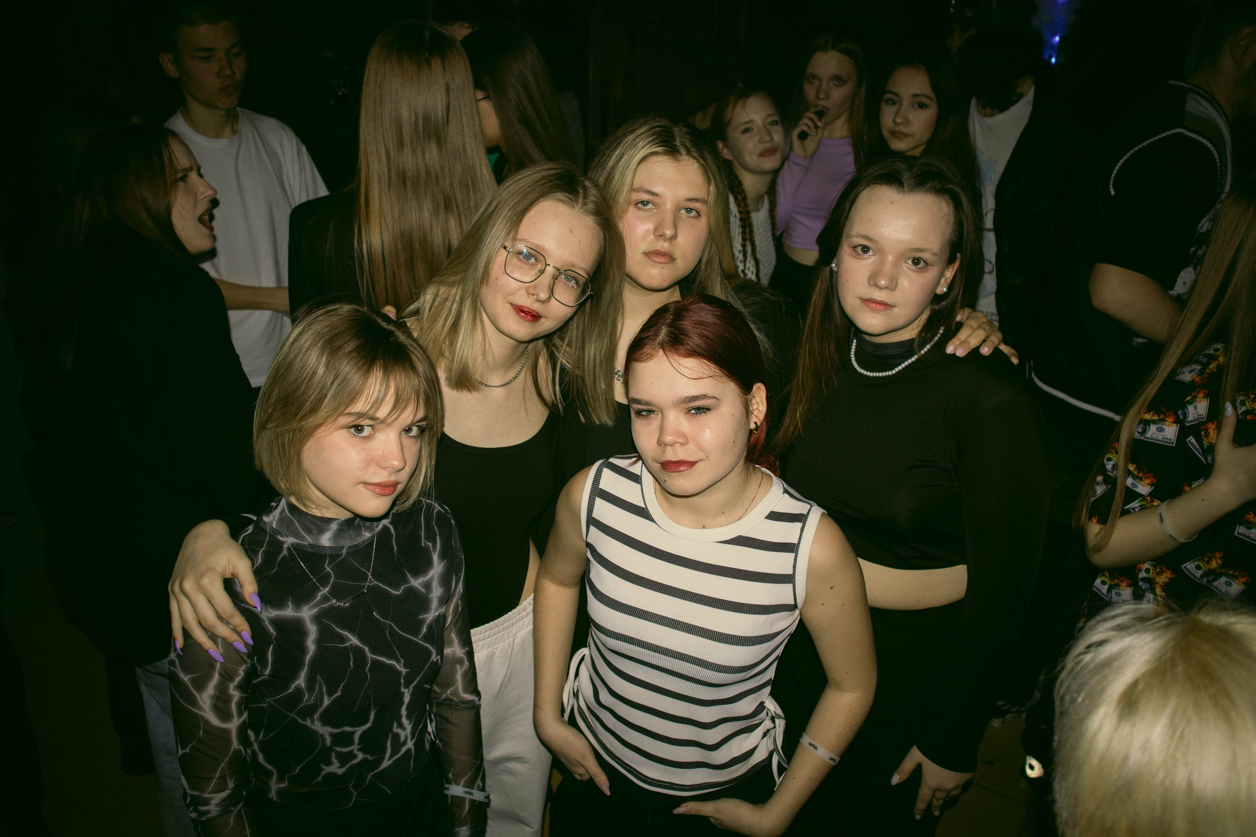 MOSHPIT. Фотограф и видеограф в Бугульме Аня Трутнева