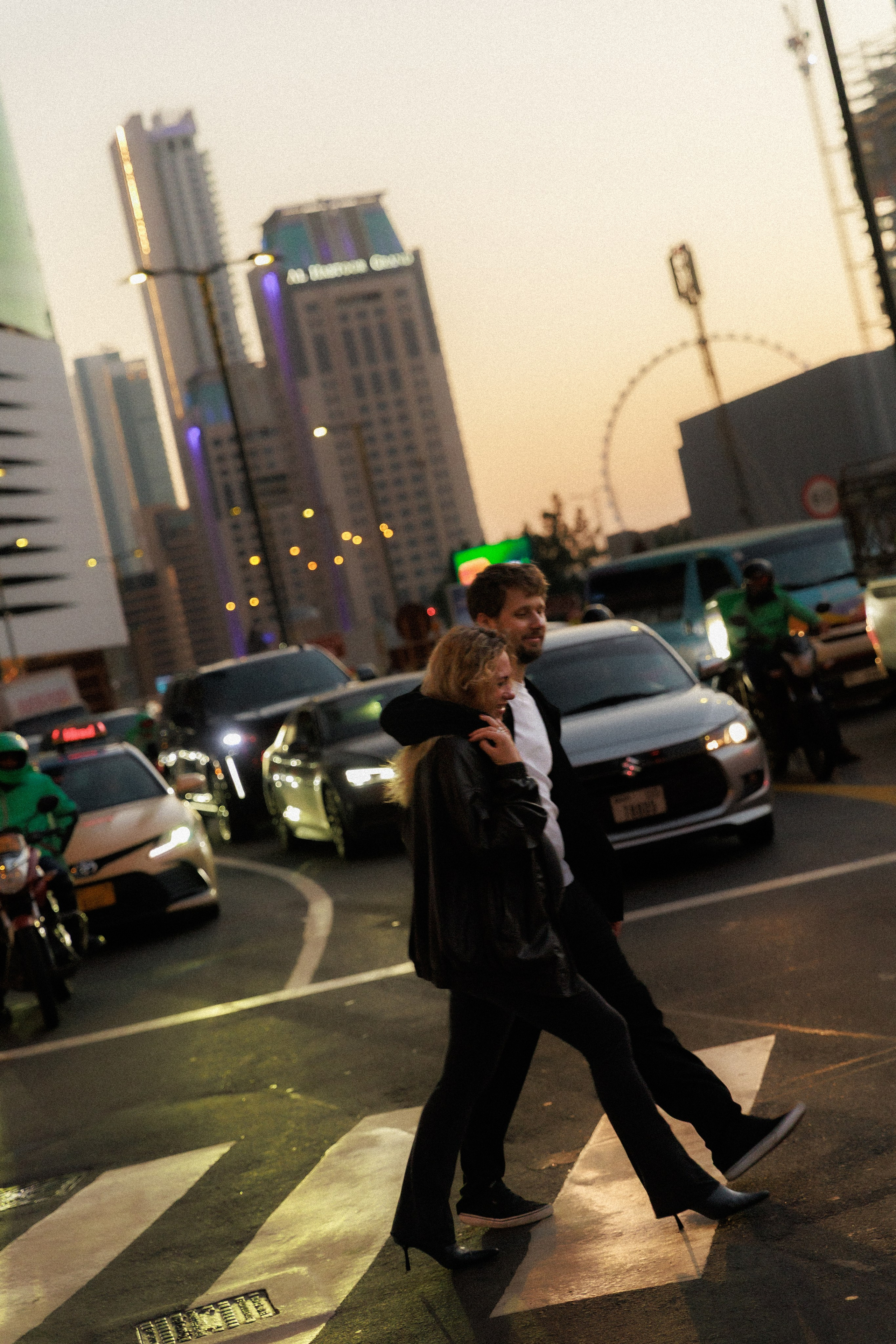 Street Style pregnancy. Валерия Солнцева свадебный и семейный фотограф