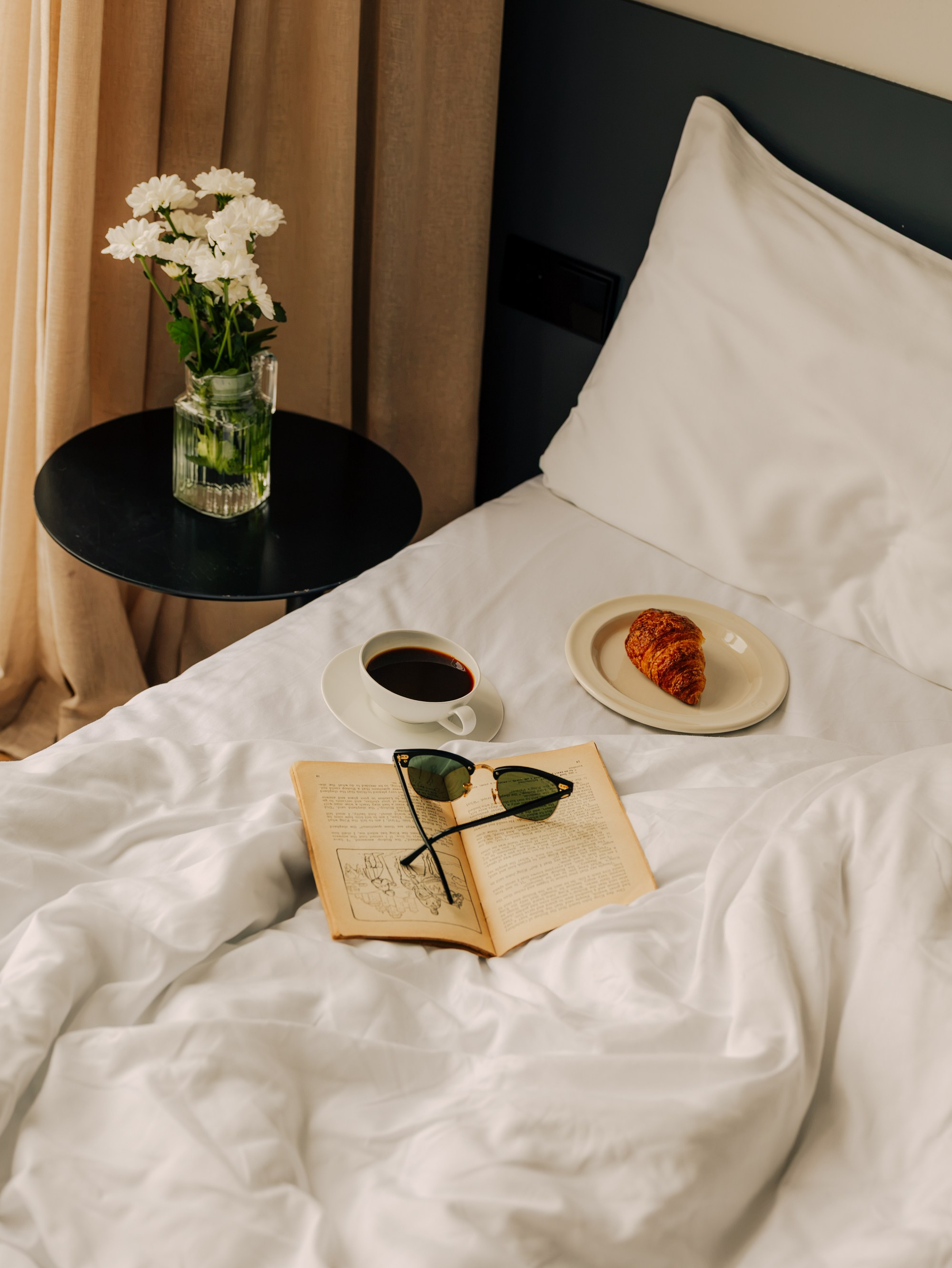 Le Port. Pavel Krasnov — Hotel, Travel & Lifestyle Photographer