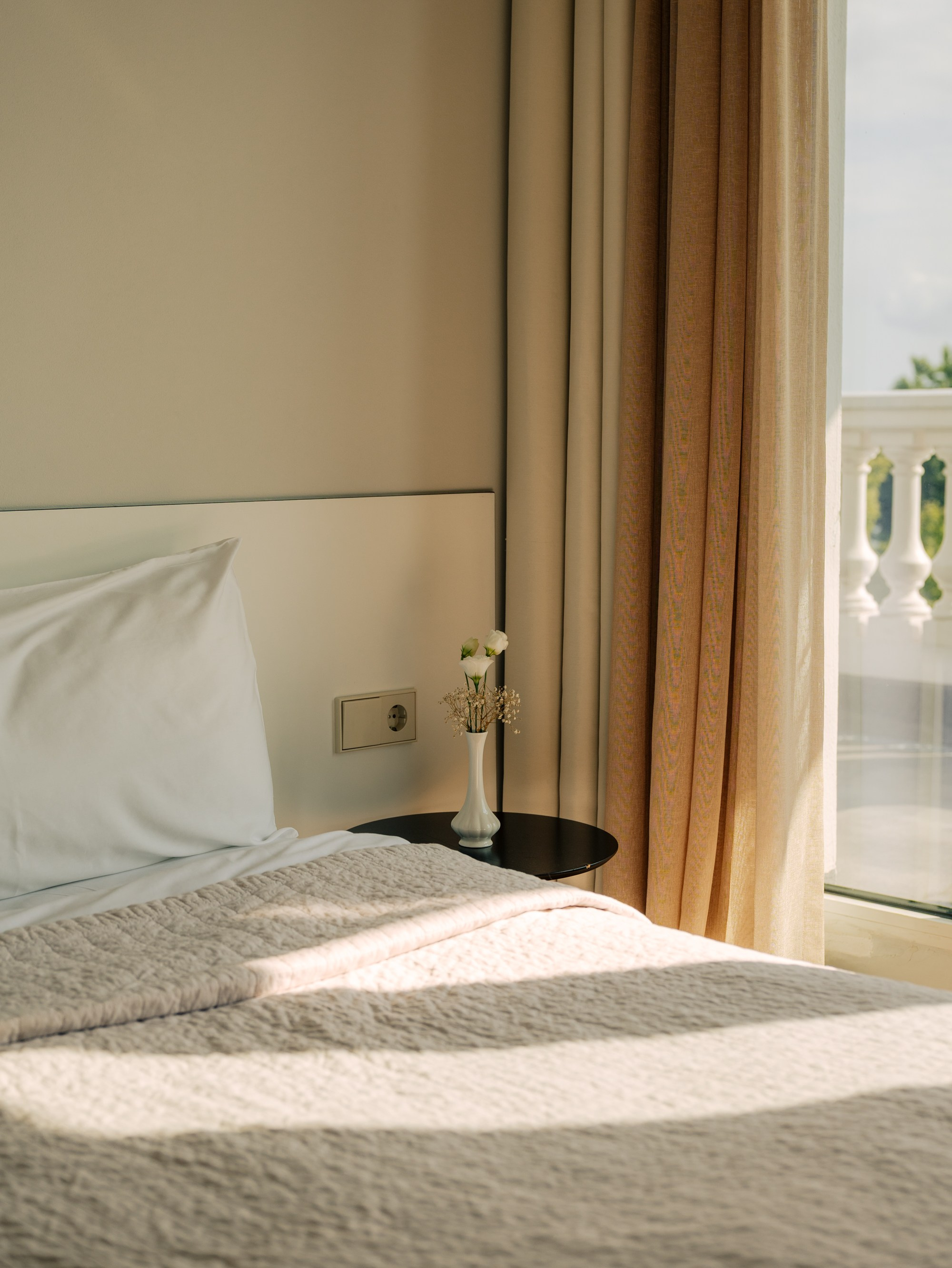 Le Port. Pavel Krasnov — Hotel, Travel & Lifestyle Photographer