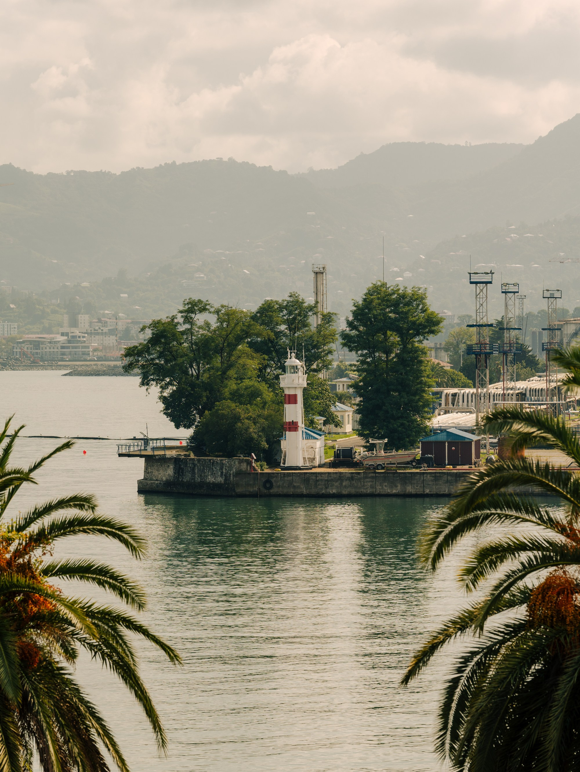 Le Port. Pavel Krasnov — Hotel, Travel & Lifestyle Photographer