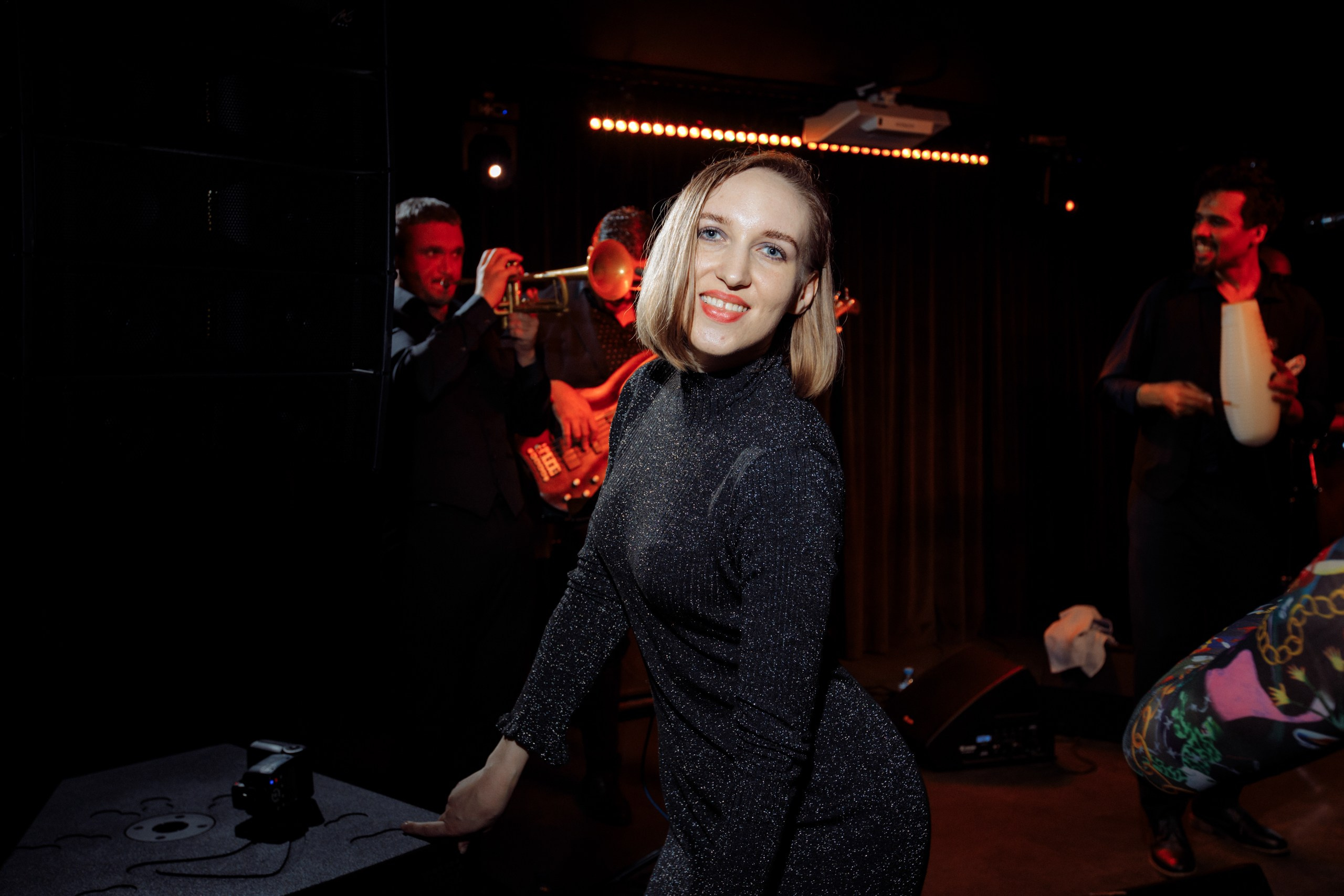 ISALSА. Вечеринка в школе танцев. Свадебный фотограф в Ярославле Анастасия Архипова