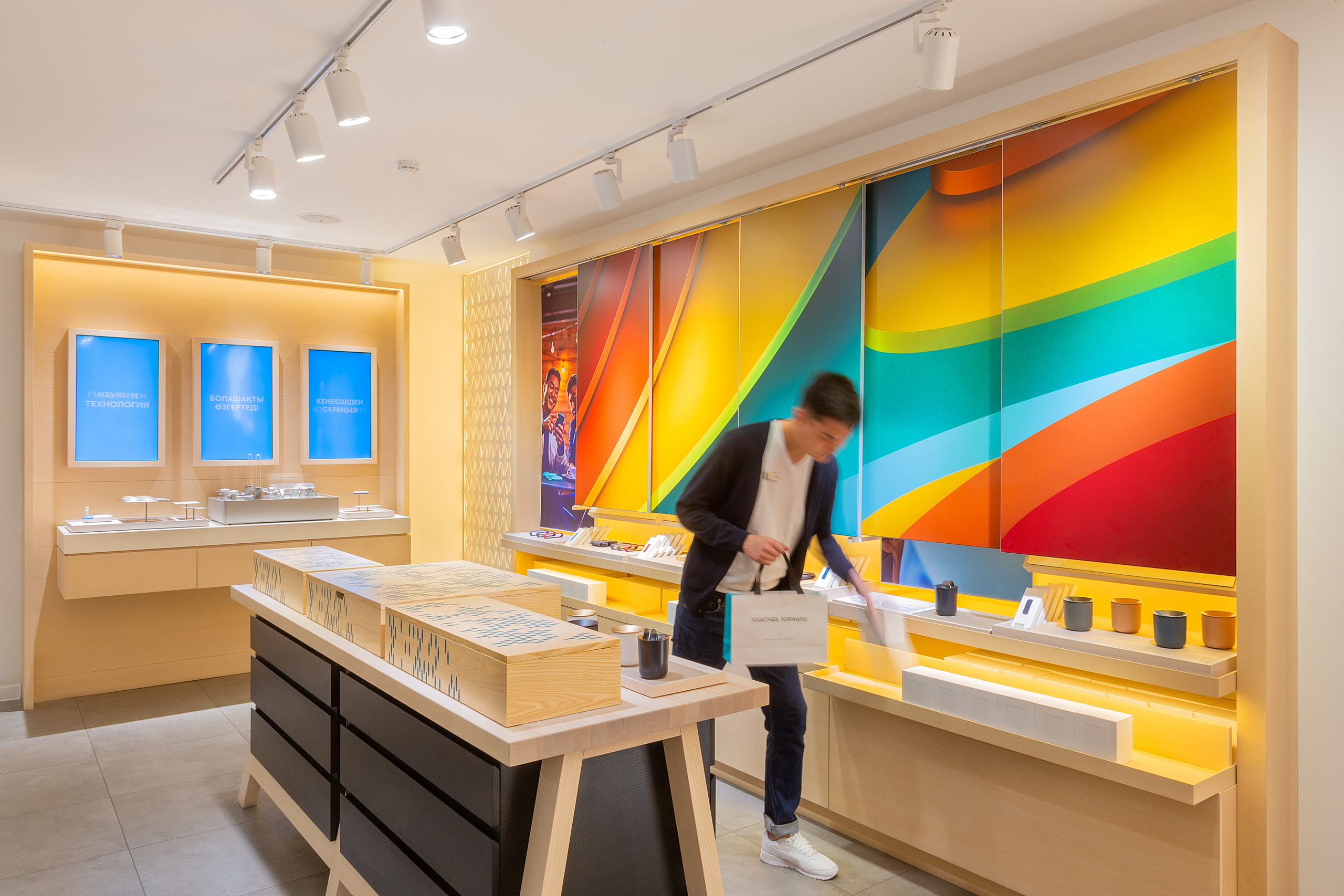 IQOS Boutique. Roman Yakunin — interior photographer in Almaty, Kazakhstan