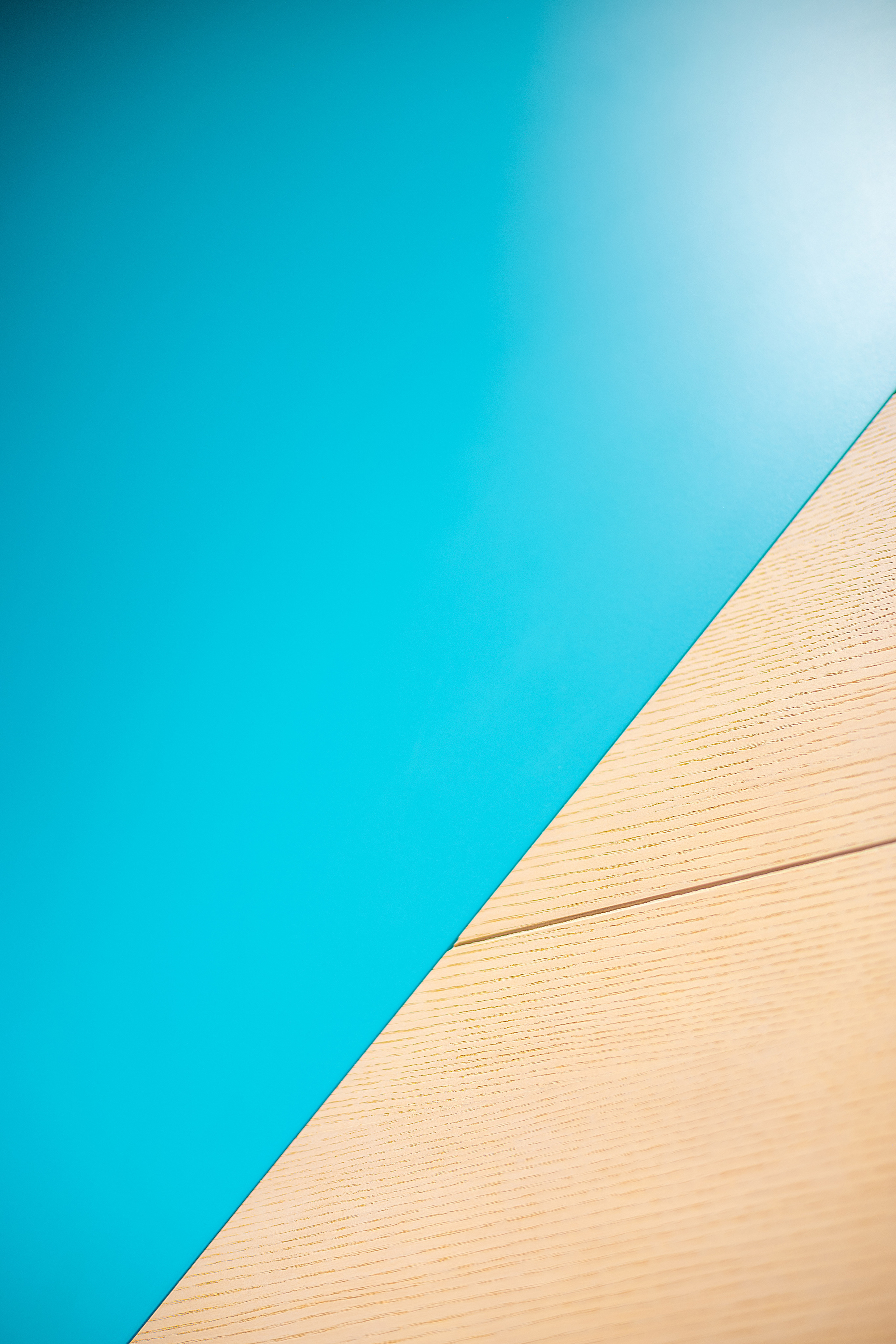 IQOS Boutique. Roman Yakunin — interior photographer in Almaty, Kazakhstan